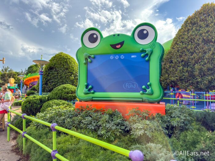 Alien Swirling Saucers Toy Story 5 takeover at Disney