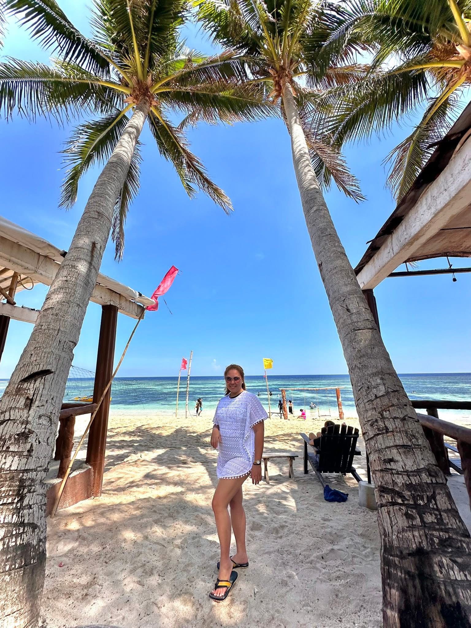 Ella Ramoy - 2026 Travel Plan? I Got You 💬 Book Now!... | Facebook