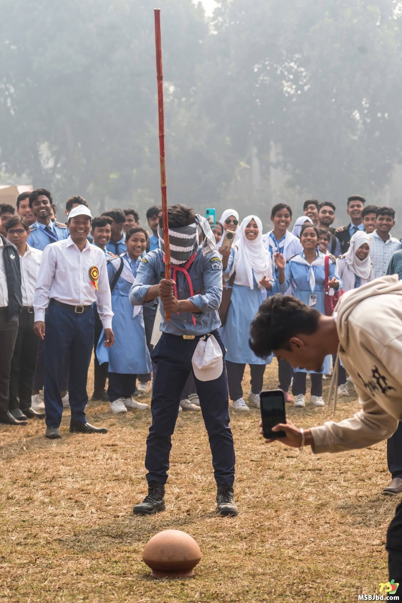 পুলিশ লাইন হাই স্কুল এন্ড কলেজ, ঠাকুরগাঁও-এ বার্ষিক ক্রীড়া প্রতিযোগিতা