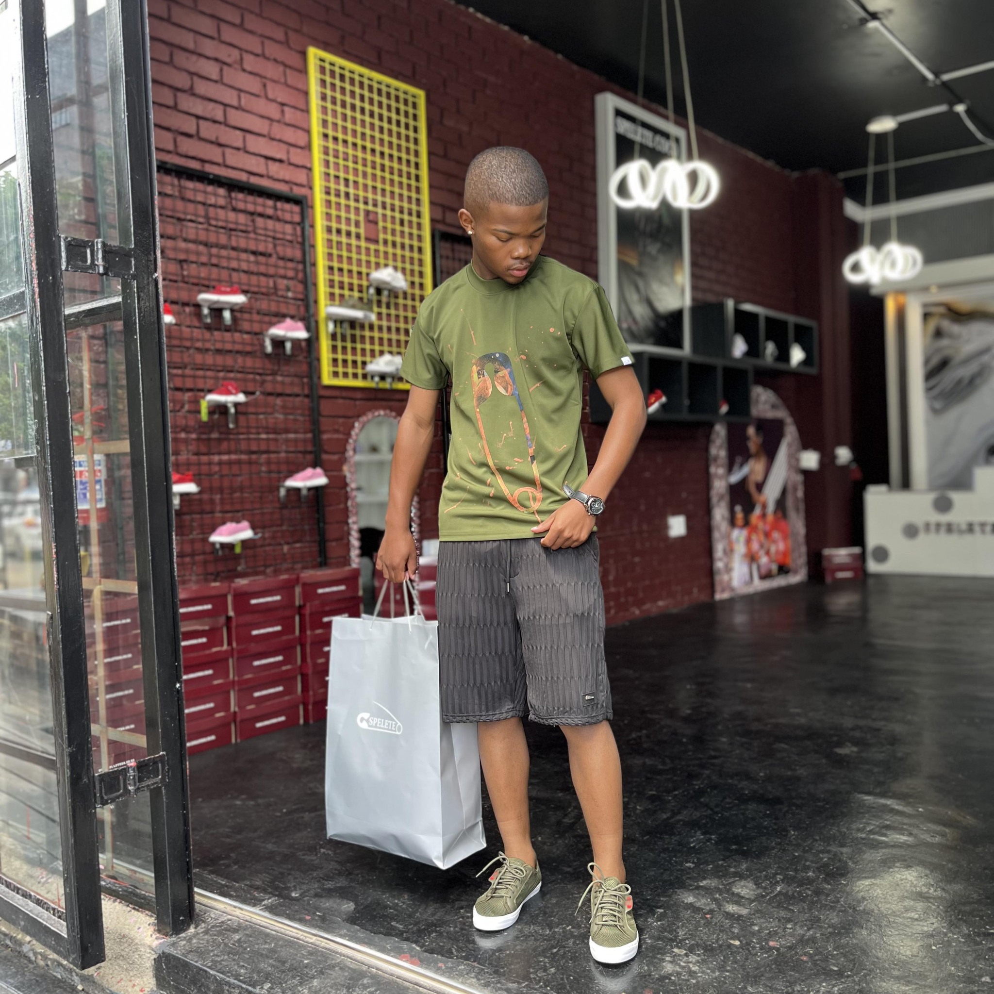 Laughing at Debor😭🤣🤣🤣 | Lebogang Ramotshabi