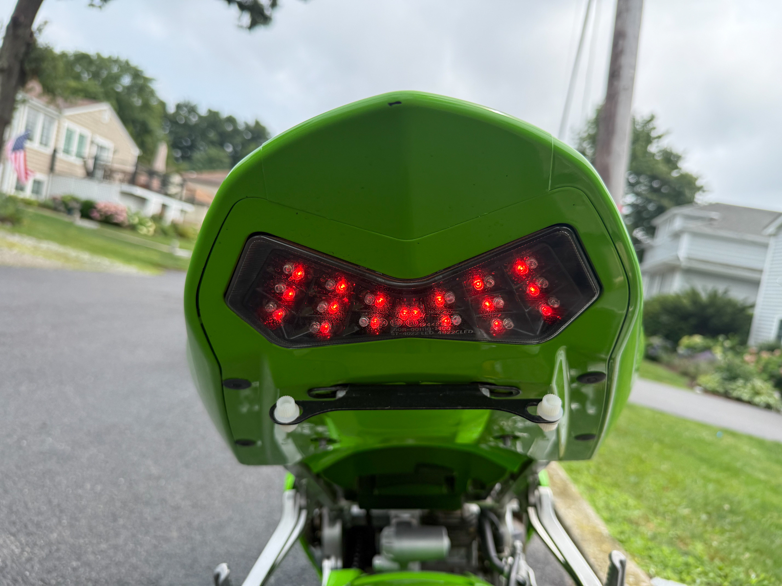 Iconic - Going live fourth for Iconic Motorbikes today is a ZX-6RR