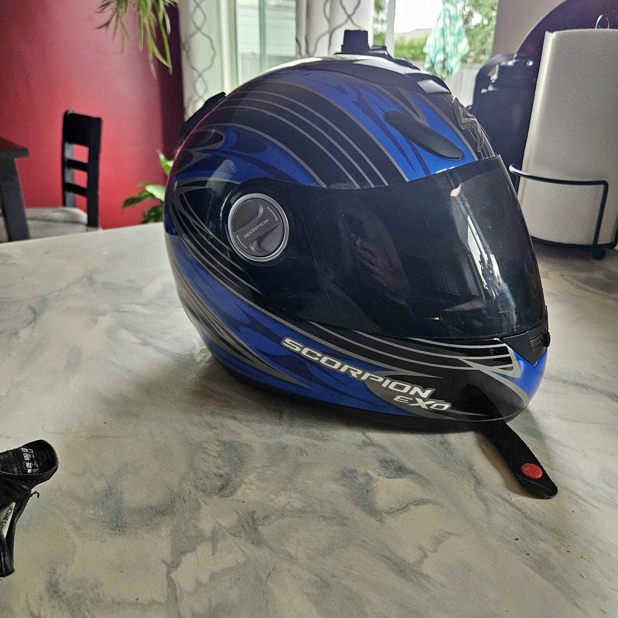 buy used motorcycle helmet 34653 Cover - Elephant Daytona DOT Medium Profile 3/4