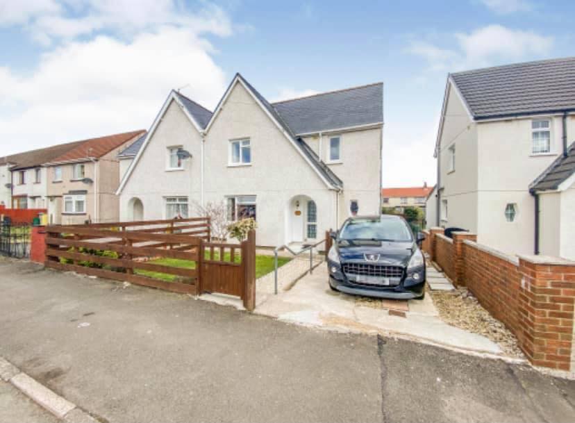 New Property for Sale Sophie Hill Estate Agents Ltd