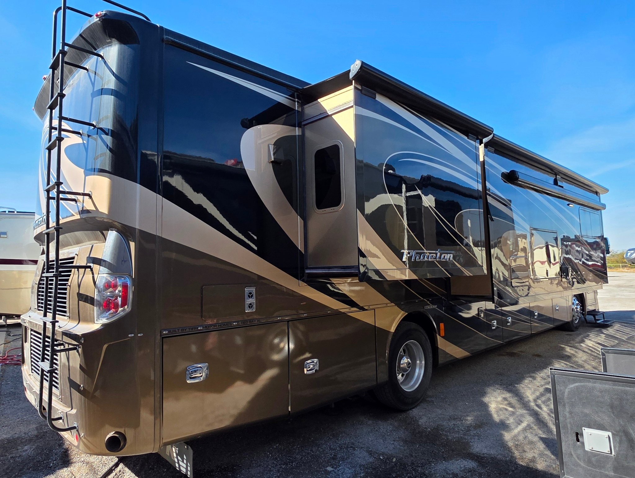 Jose's Texas RV Sales added a new... - Jose's Texas RV Sales
