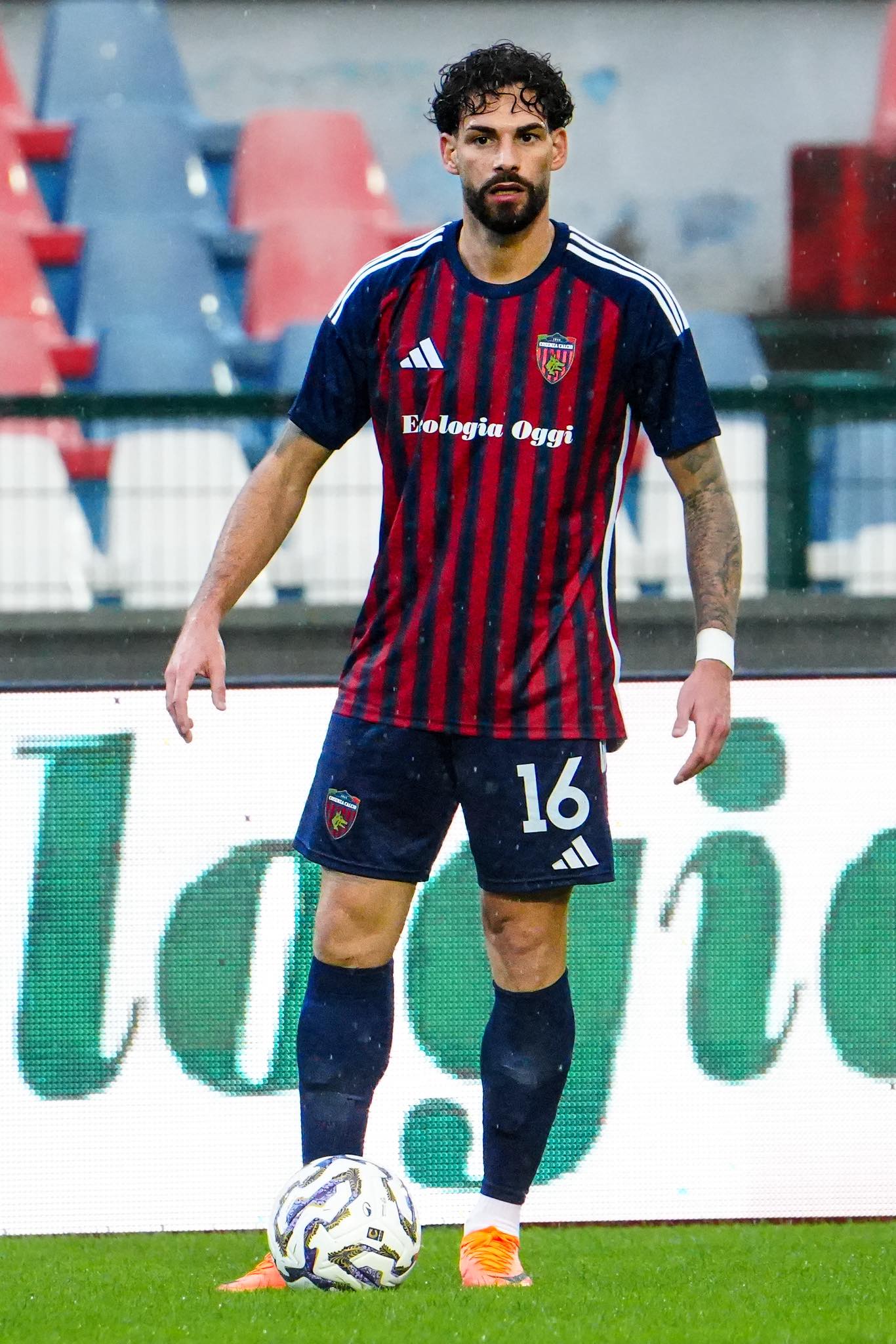 Cosenza Calcio - 🔴🔵 MAESTOSO… Manu Ricciardi... | Facebook