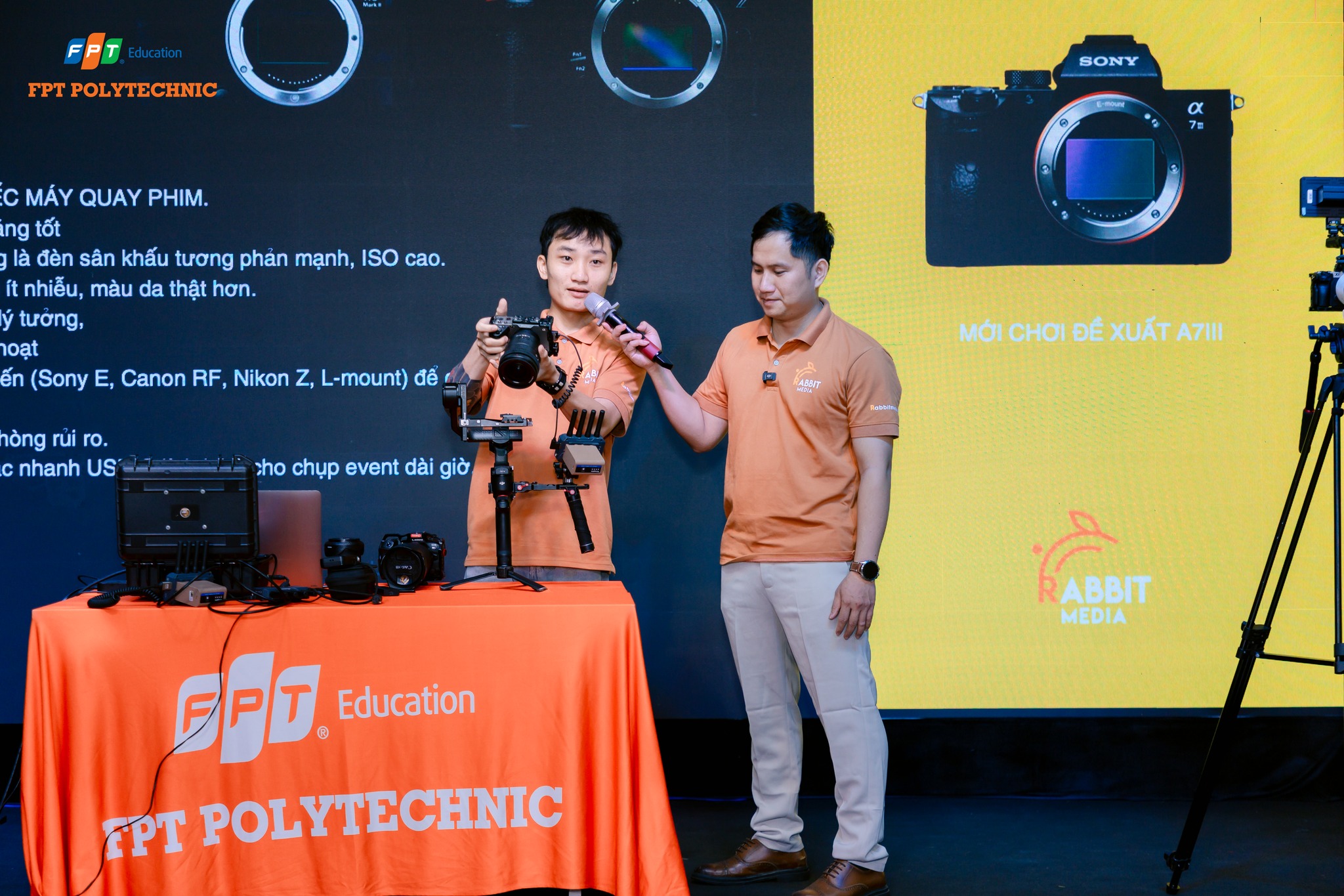 Cao Đẳng FPT... - Cao Đẳng FPT Polytechnic TP Hồ Chí Minh