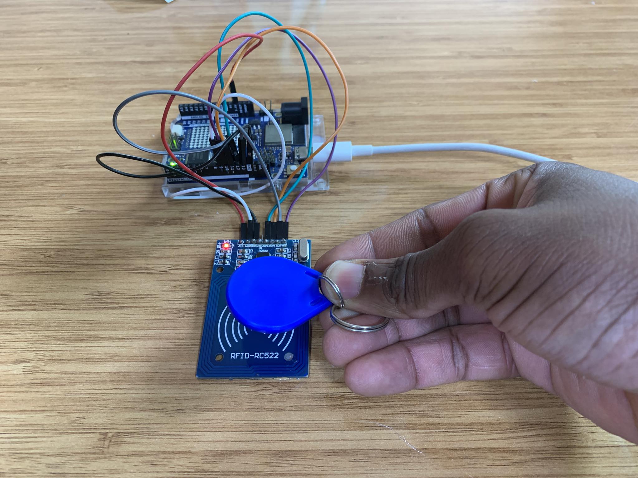 Upload - Interface RC522 RFID with Arduino Uno R4 Wi-Fi | Tutorial 👇🏾👇🏾 ...