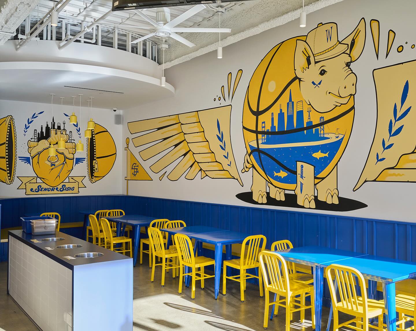 I ended 2025 with this mural for my homies @senorsisig inside the