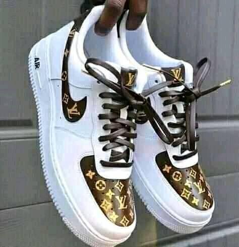 Lv | Facebook