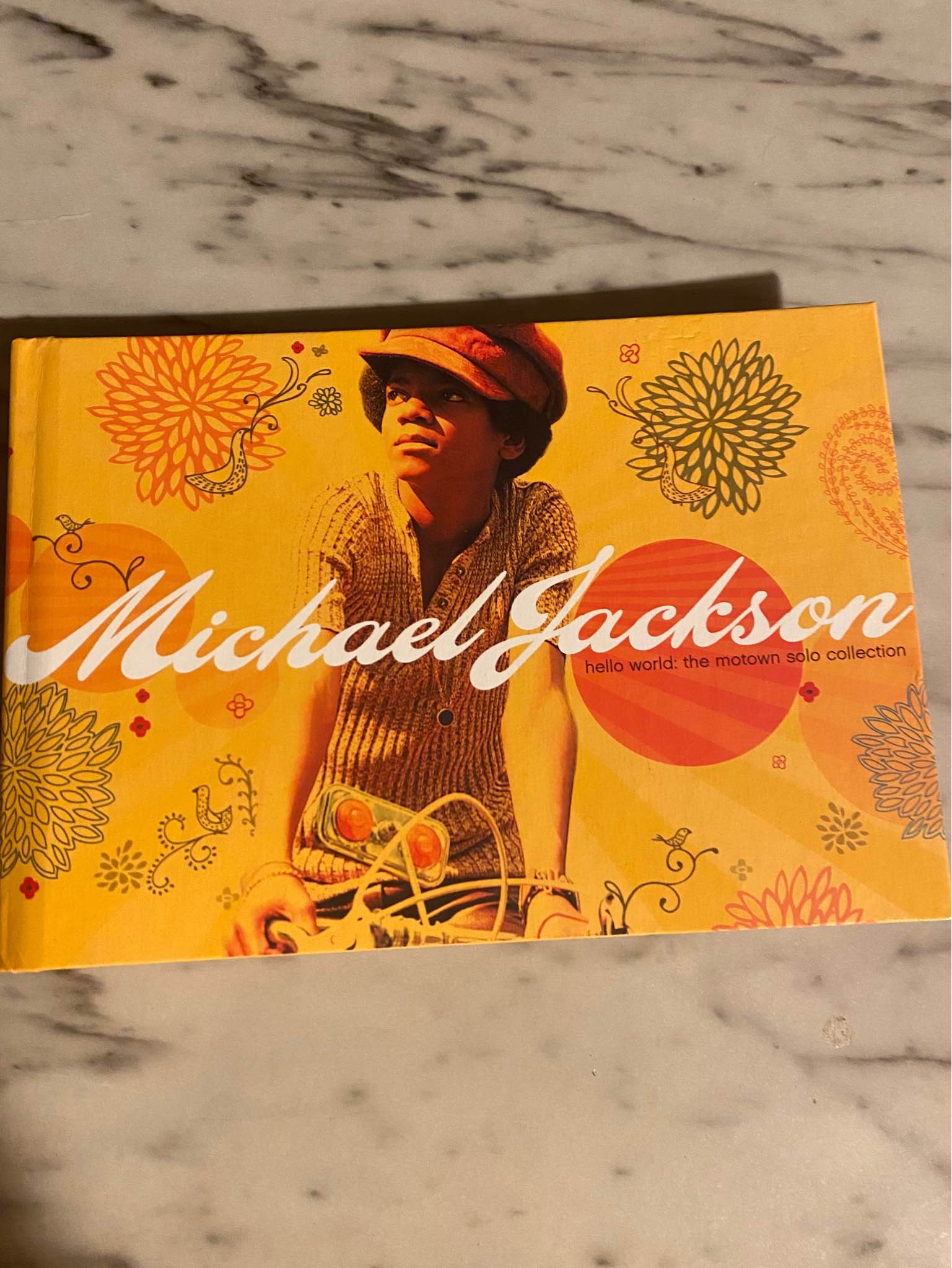 Michael Jackson, hello world the Motown solo collection CDs and 