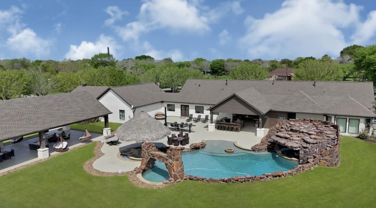 Skin Essentials Luxury Med Spa at Supreme Dream | La Porte TX