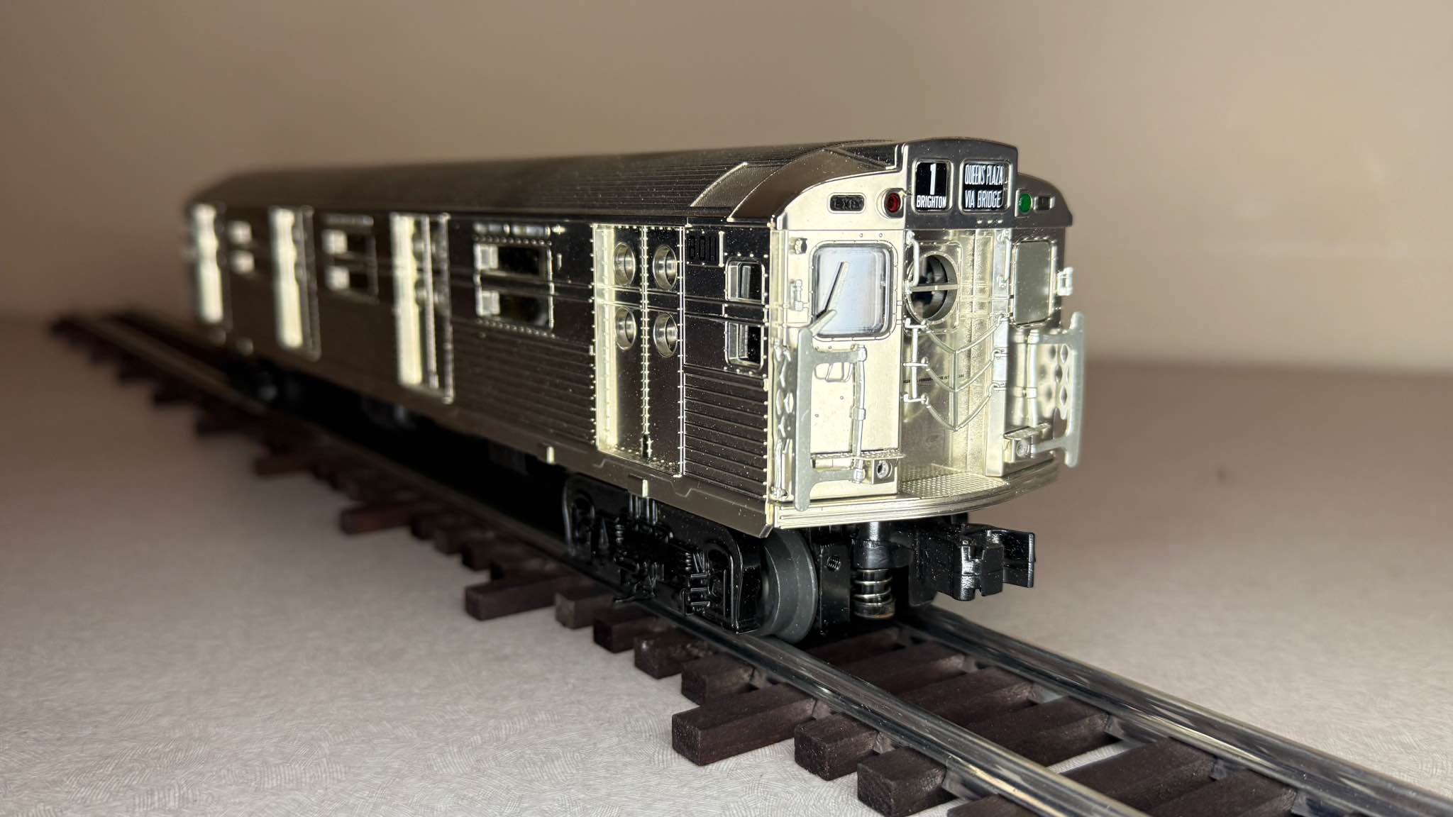 R11 NYC Subway Car MTH NEW - Car Exterior Parts - New York, New York ...