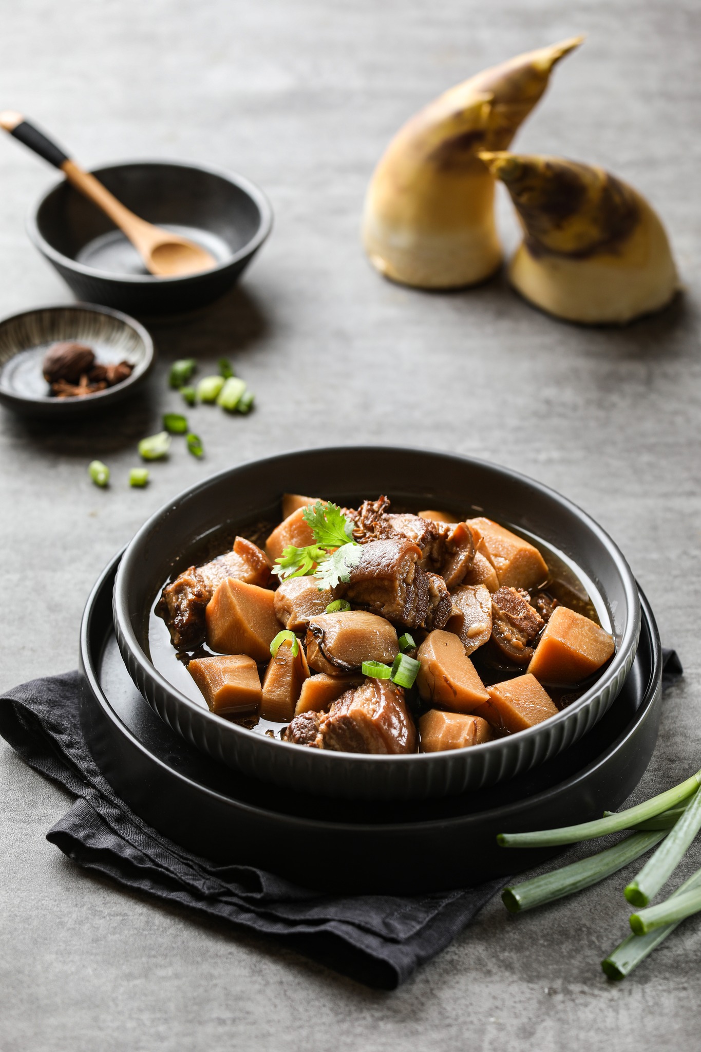 三峽區農會 - 新品亮相 🎉 三峽區農會獨家推出《梨仔筍燜肉 / 梨仔筍金醬》 閃耀登場！ 【季節風味 ×... | Facebook