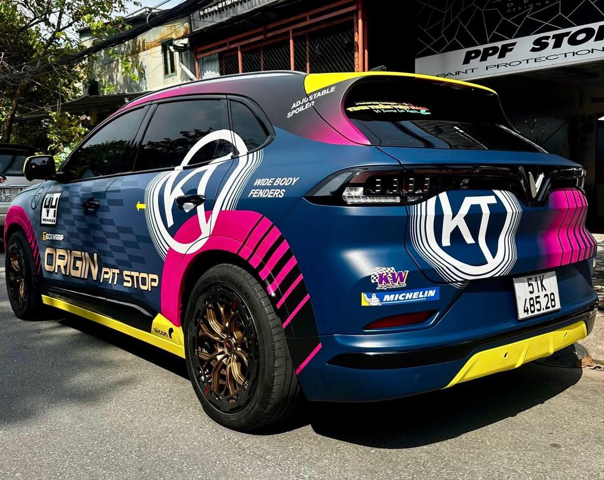 Az Decal Q7