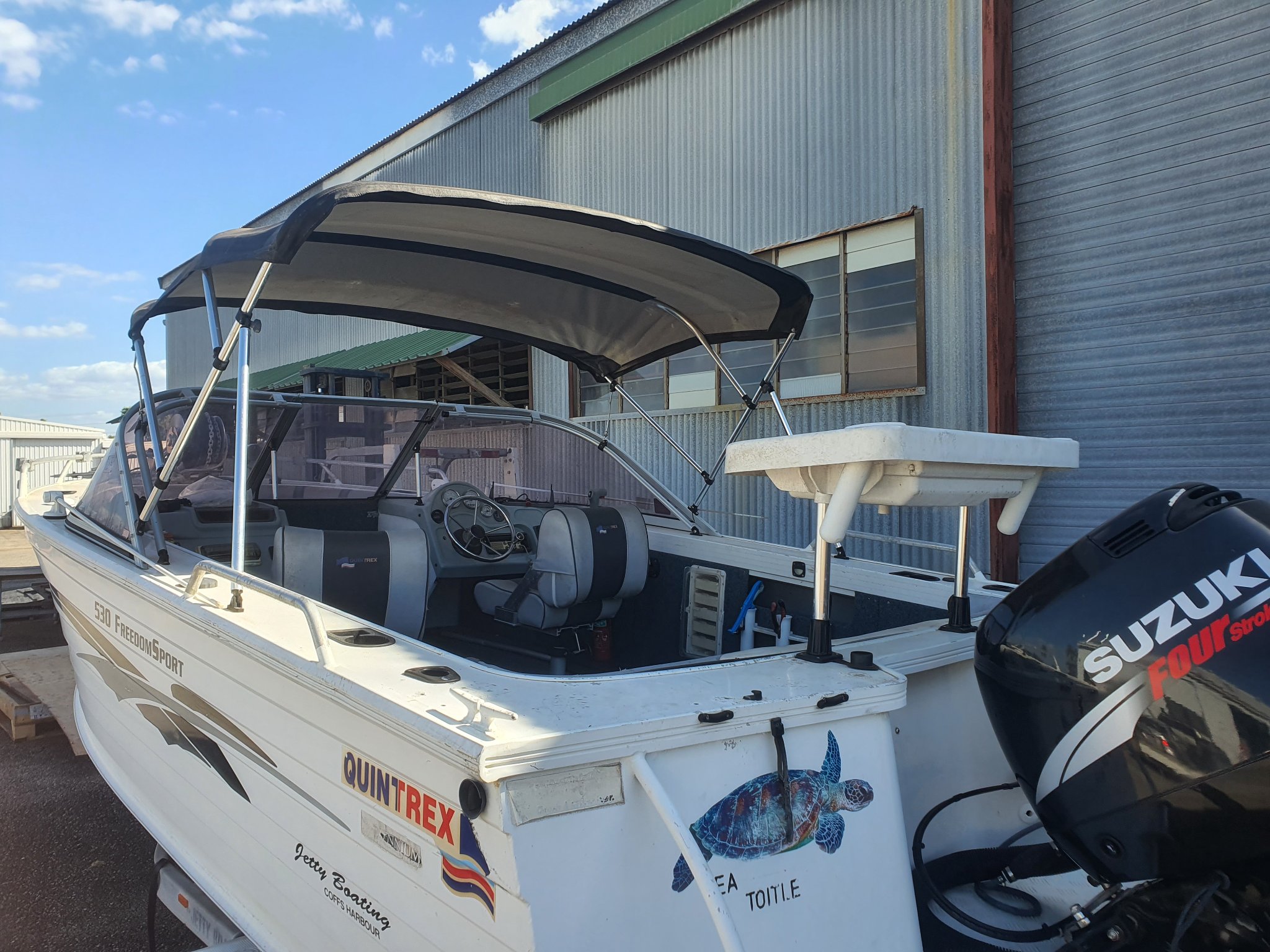 Boats Quintrex 530 Freedom Sport 2004 QUINTREX Freedom Sport 530