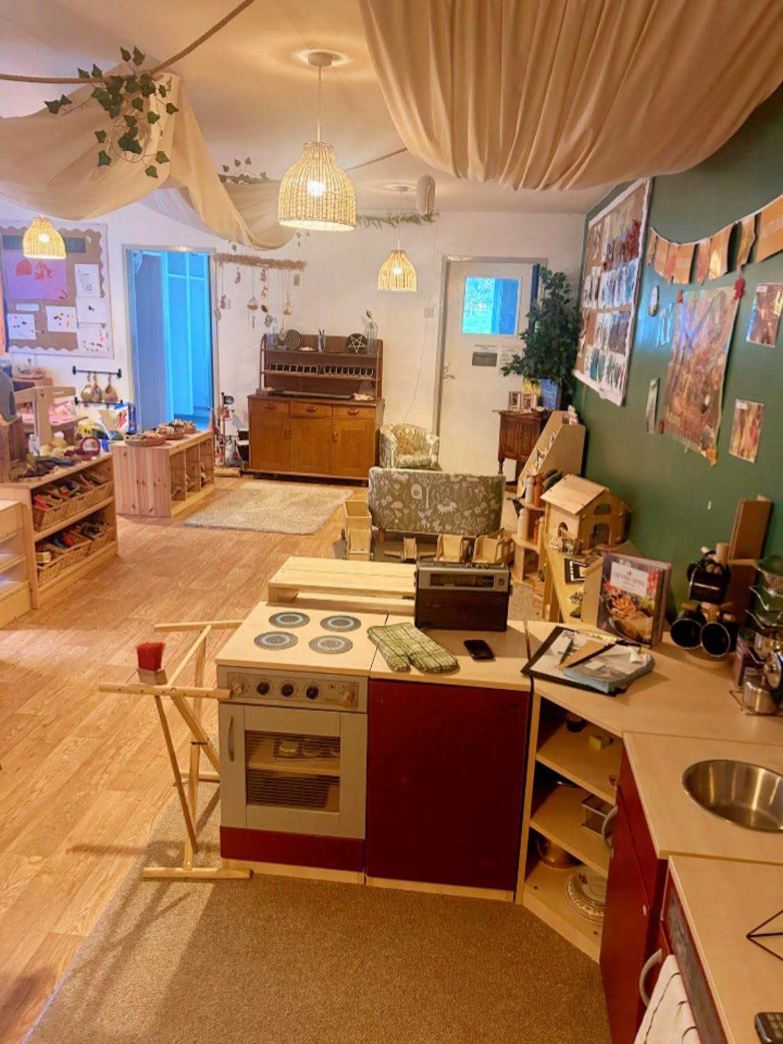 Rise and Shine Day Nursery- Wrexham | Wrexham