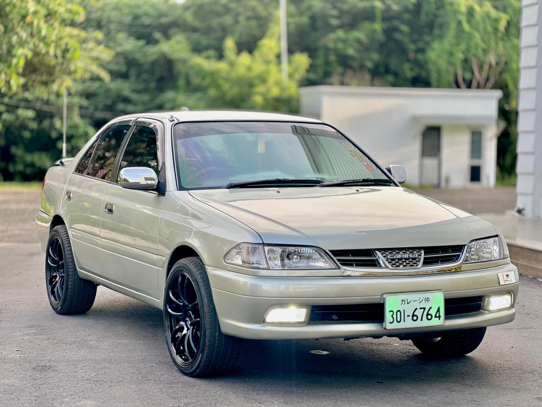 佛3 Car for sale : toyota carina Transmission: Manuel Year:;1997 A\C