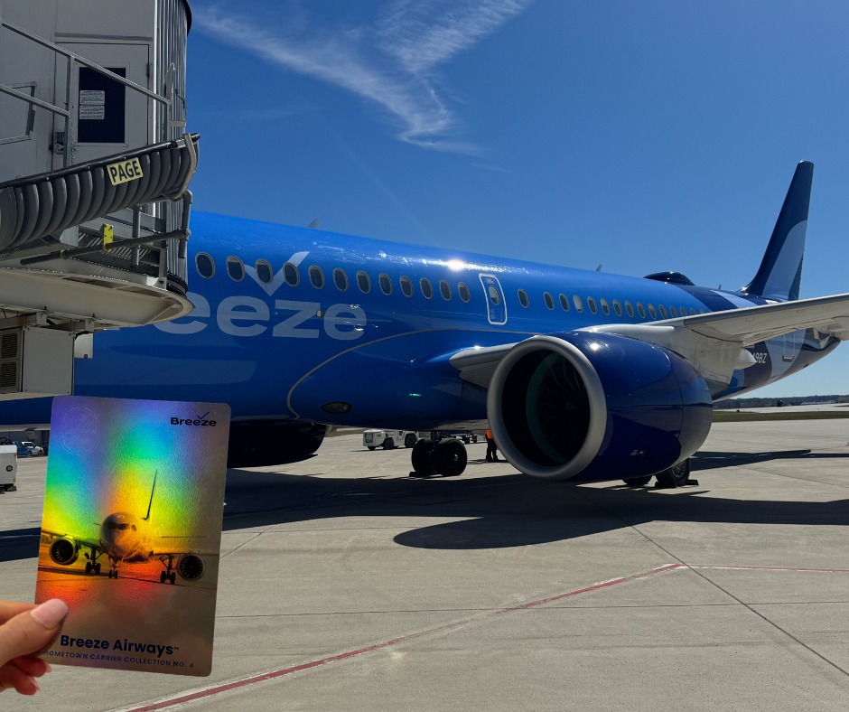 Breeze Airlines Rare Trading Cards and Pilot Photo Opportunity