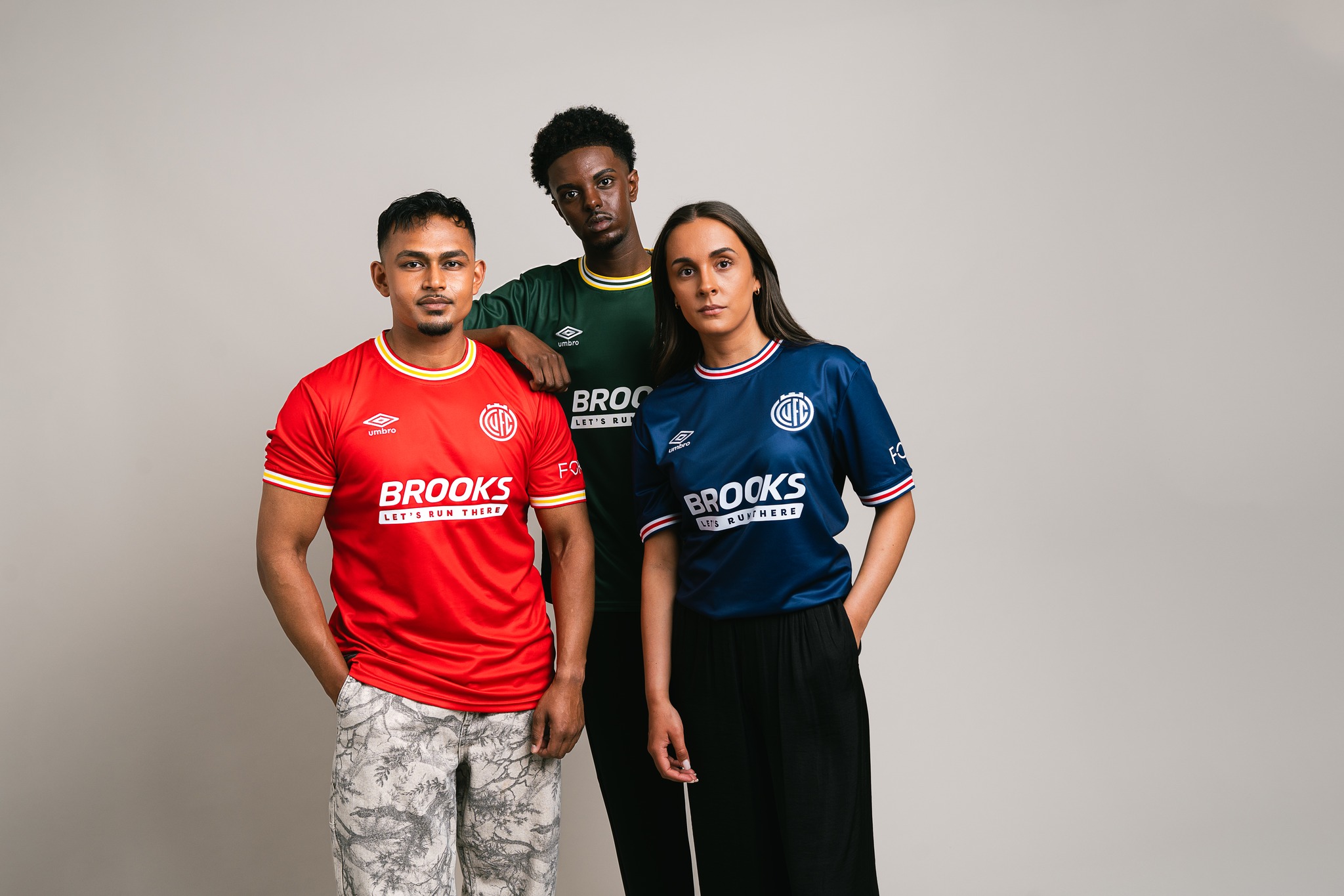 Cambridge United have unveiled their set of 25/26 goalkeeper kits