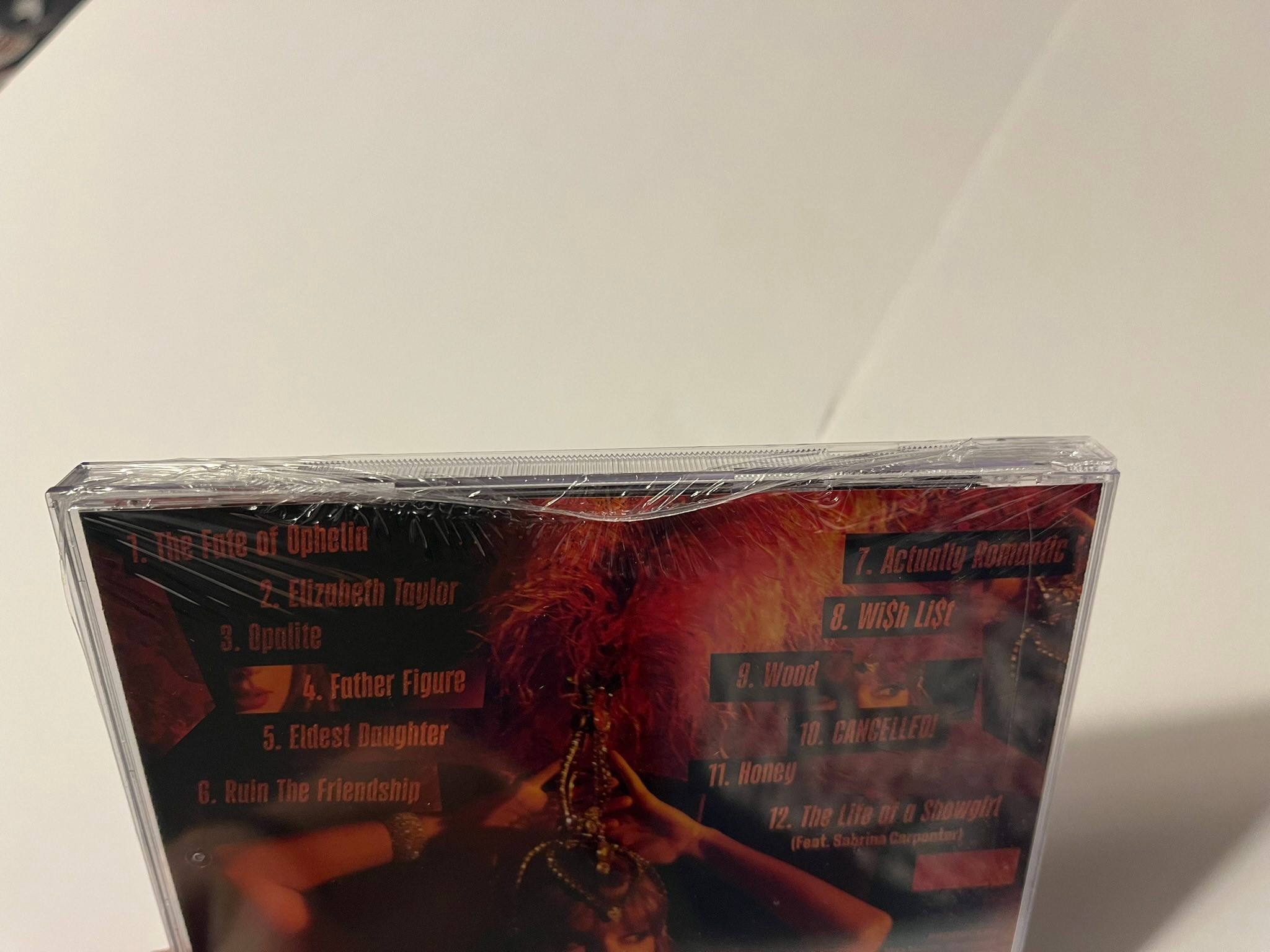 Are signed Taylor Swift CDs normally shrink-wrapped?