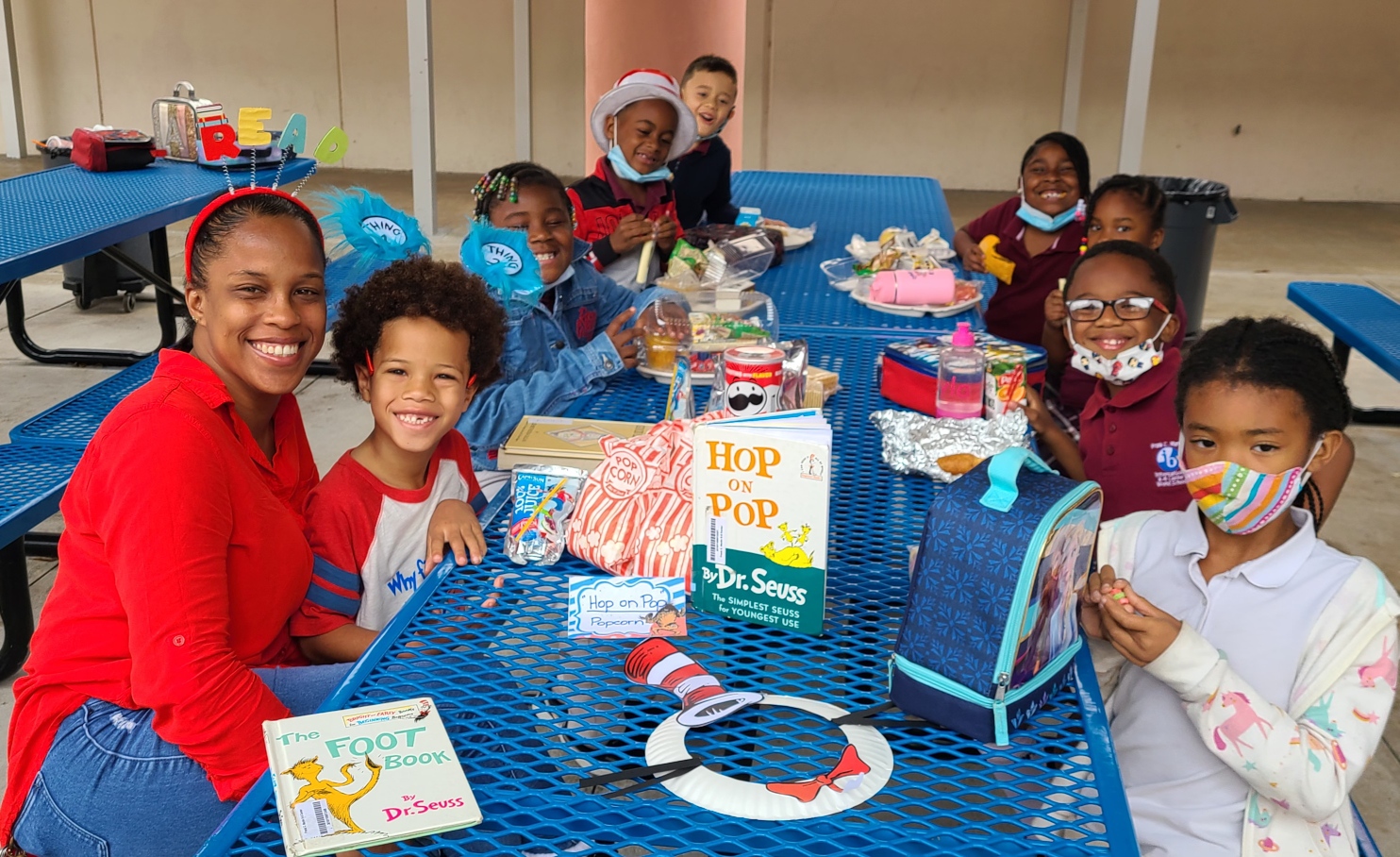 Frank - FCM volunteers ROCK! Our #ReadAcrossAmericaDay guest reader, Ms ...