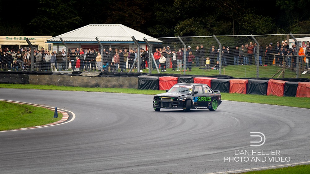 Dan Hellier Photo & Video