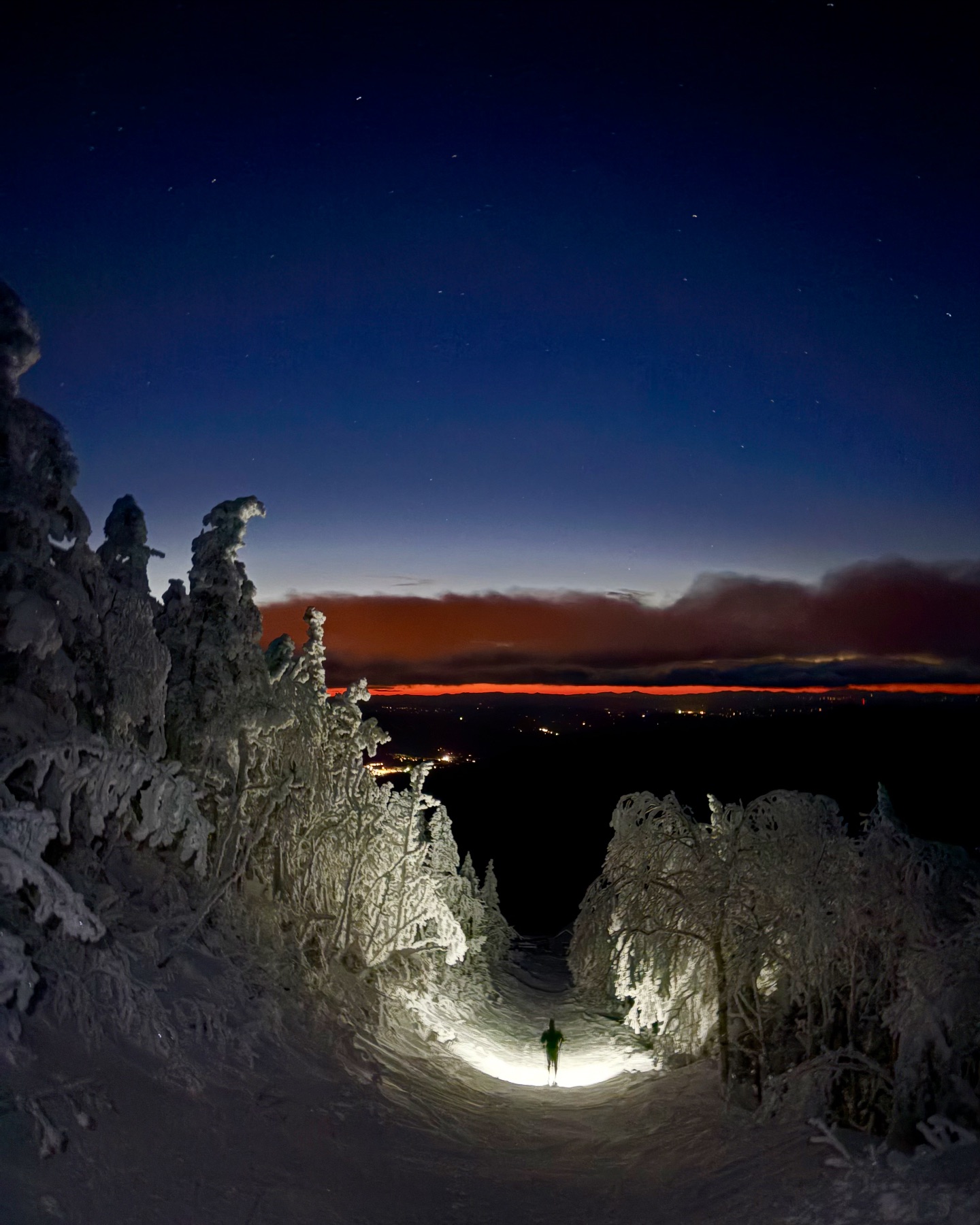 Finding - Descending Mount Washington this evening at twilight. Solo ...