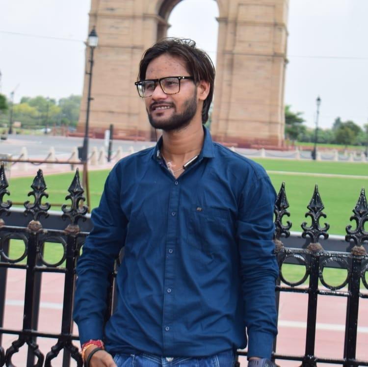 Abhi bachpna nhi gya mera 😅😅 @chetan__rajput__95 #instagram #comdyreels ...