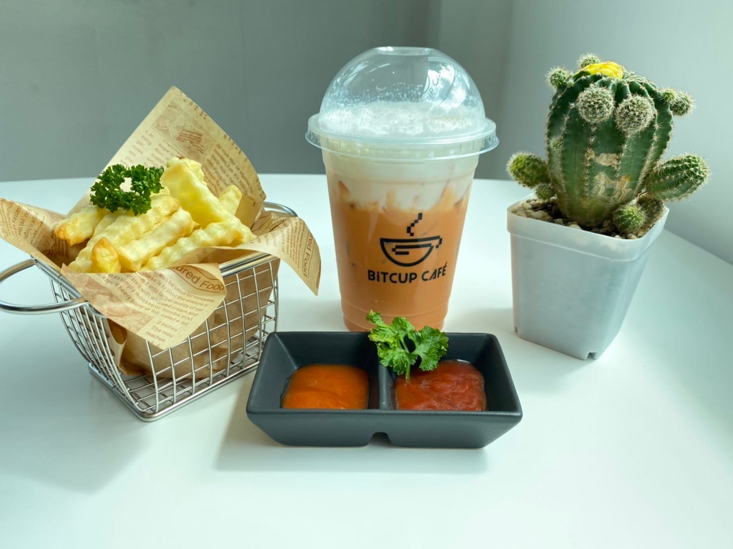 Bitcup cafe - วันหยุดสุดชิล หาเครื่องดื่มเย็น กาแฟหอมๆ...