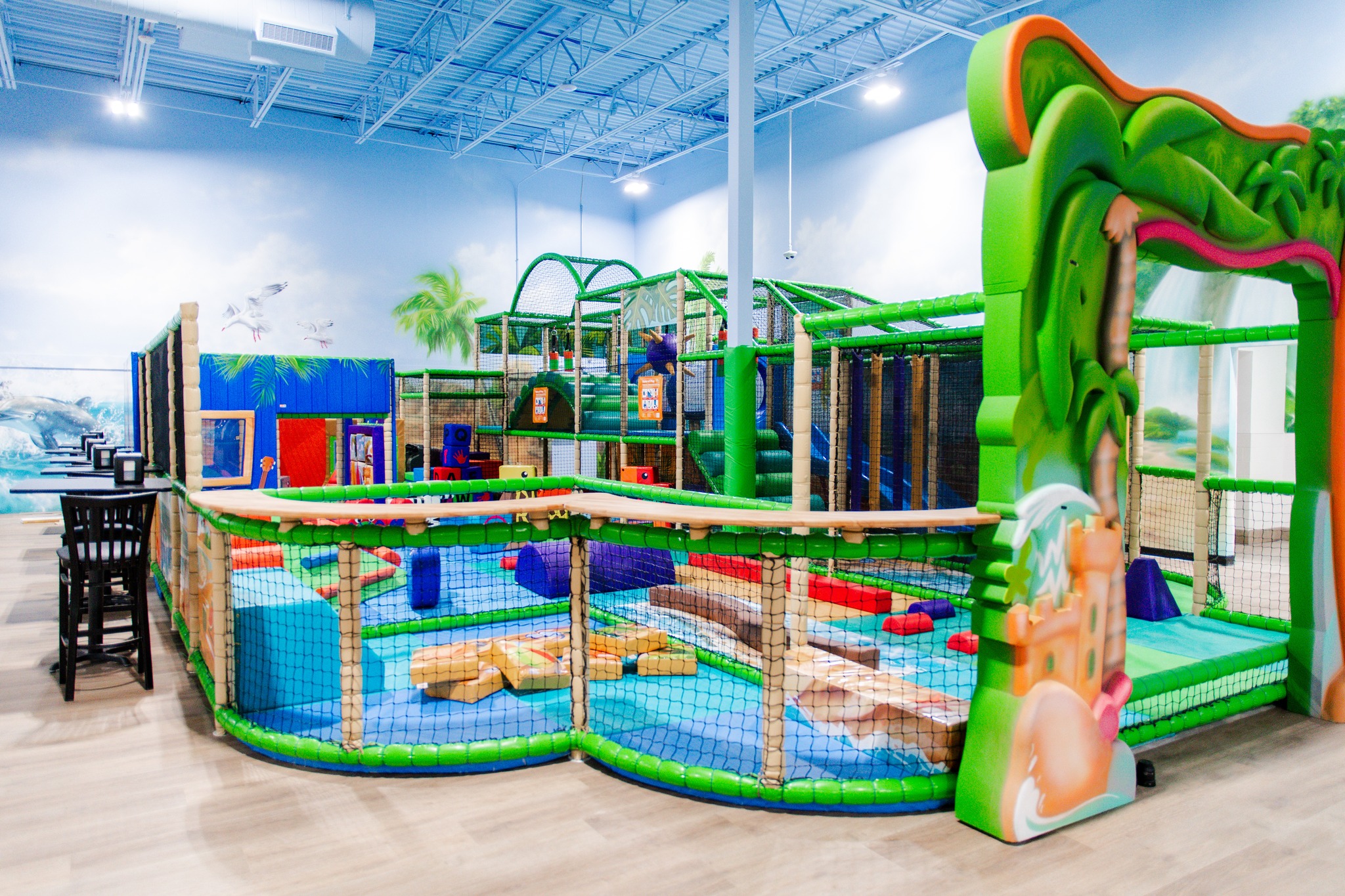 🌋 LAVA ISLAND INDOOR PLAY OASIS 🔗 minnesotaparent.com/lava