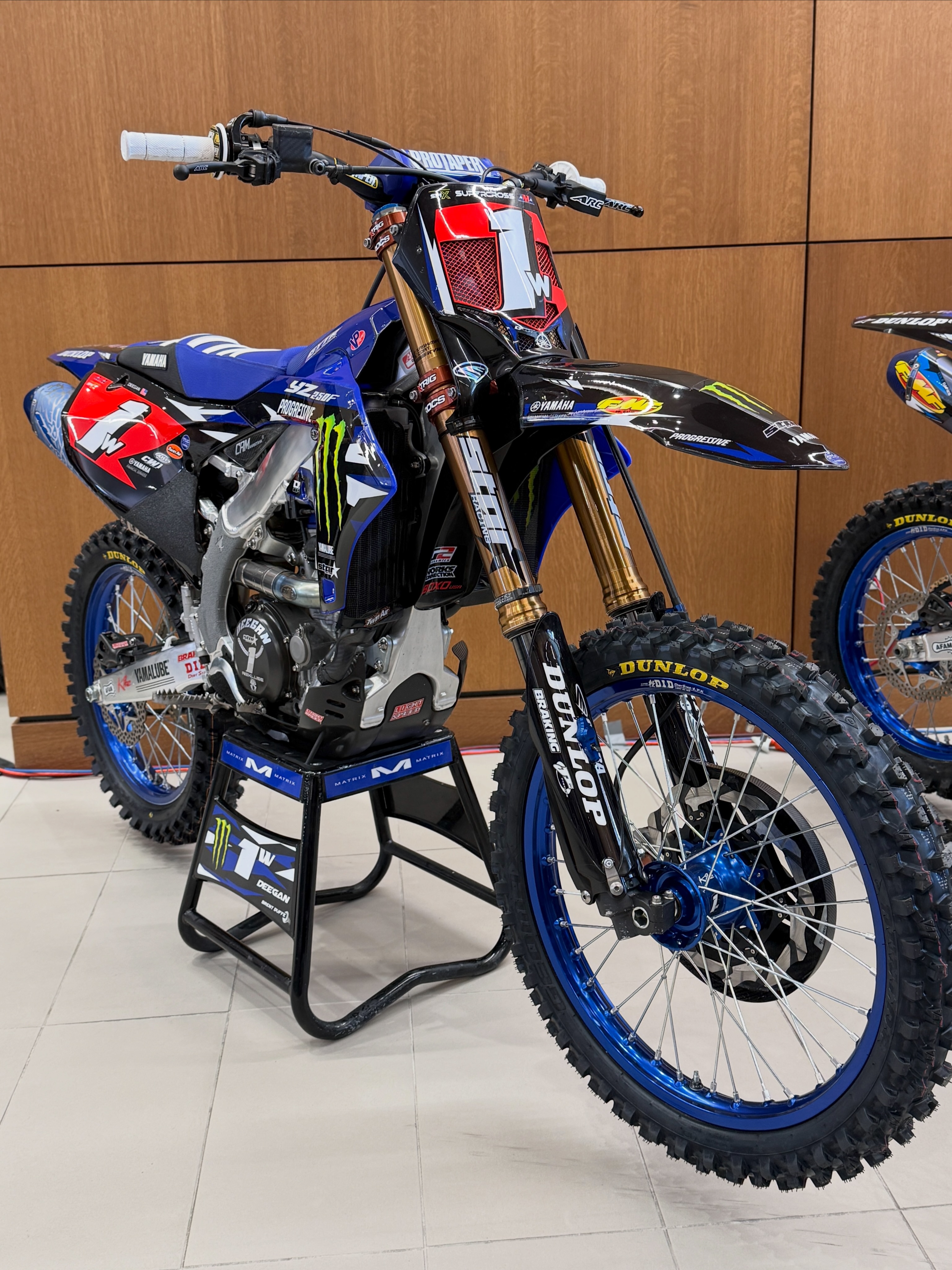 The last round is here and @kenroczen94 has the red plate👀🔴 Only