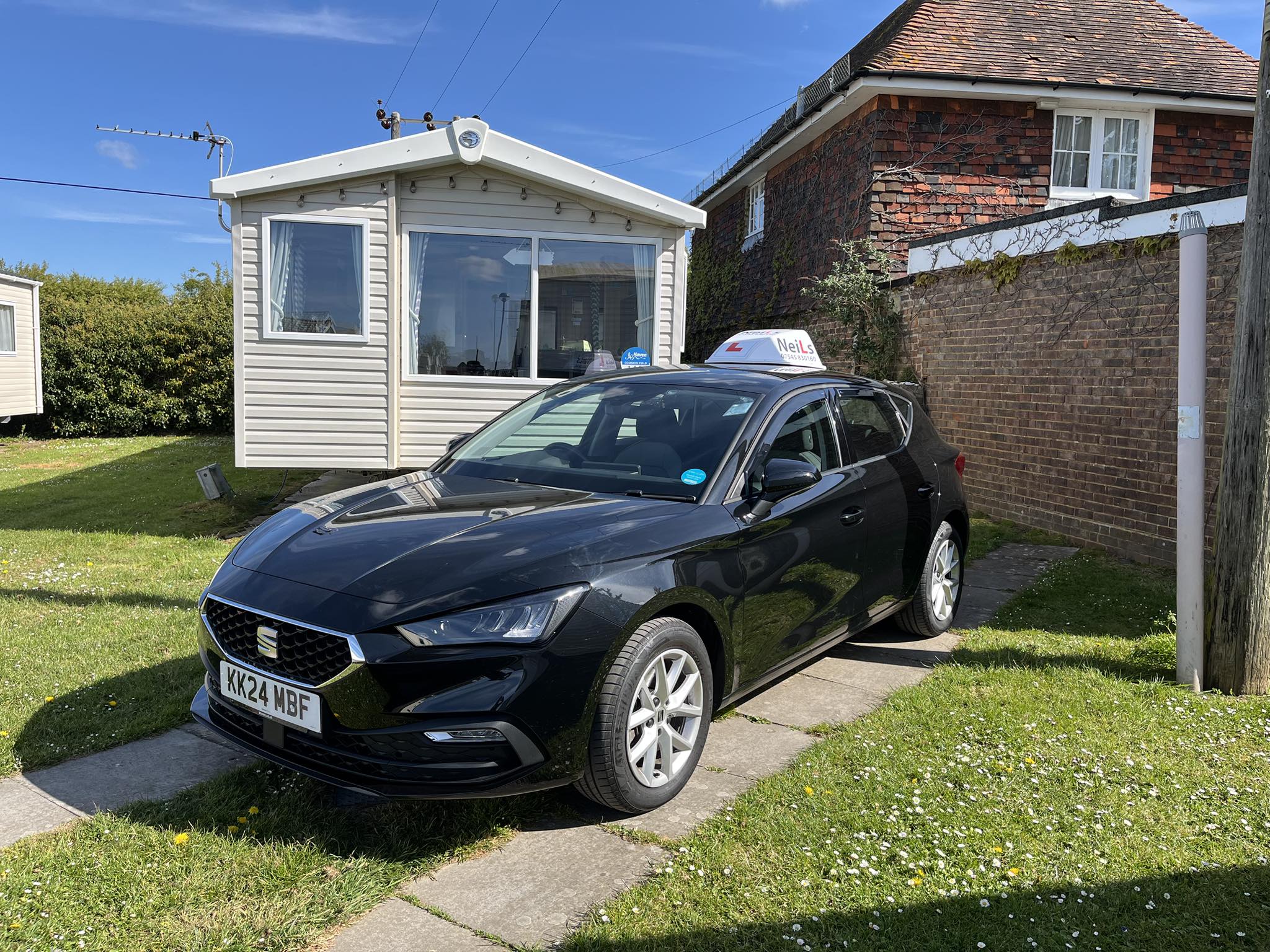 Neil’s Driving School | Gosport