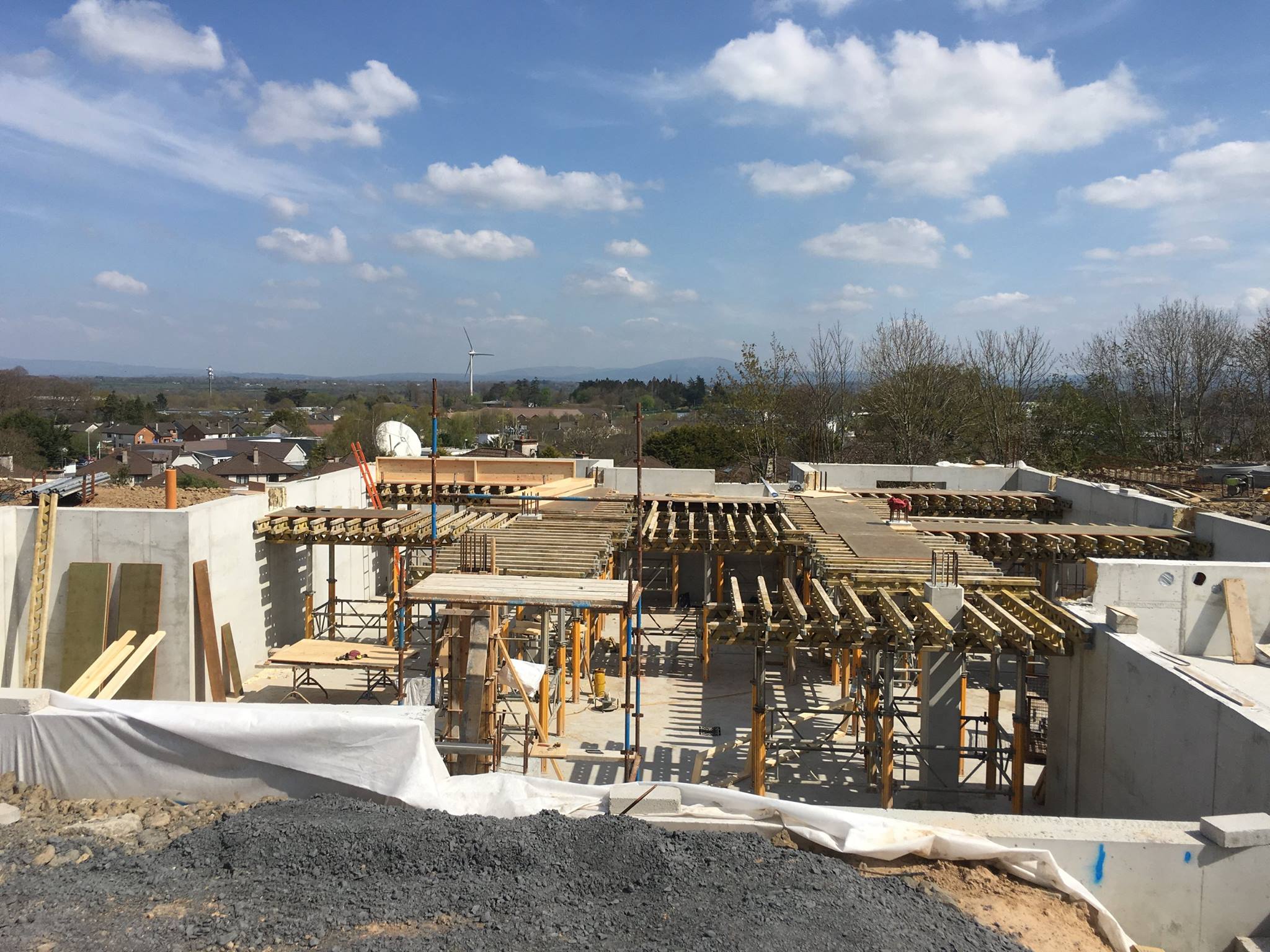 Q CON Building & Civil Engineering Contractors