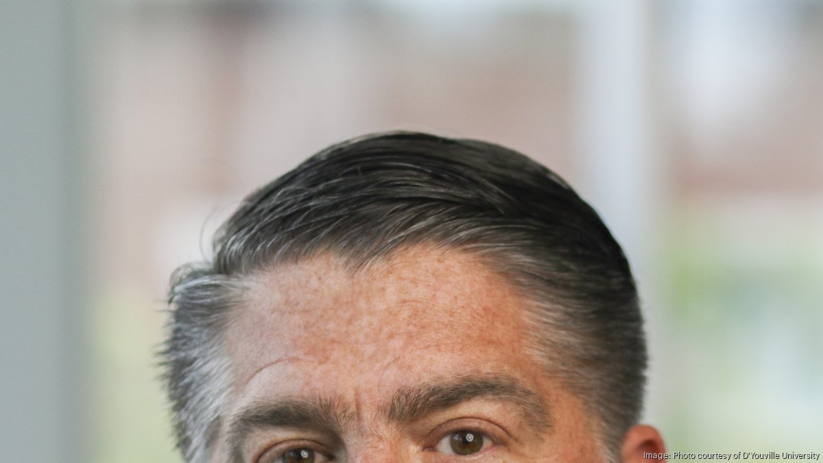 Buffalo - Dean of new medical school resigns >> See the full article ...