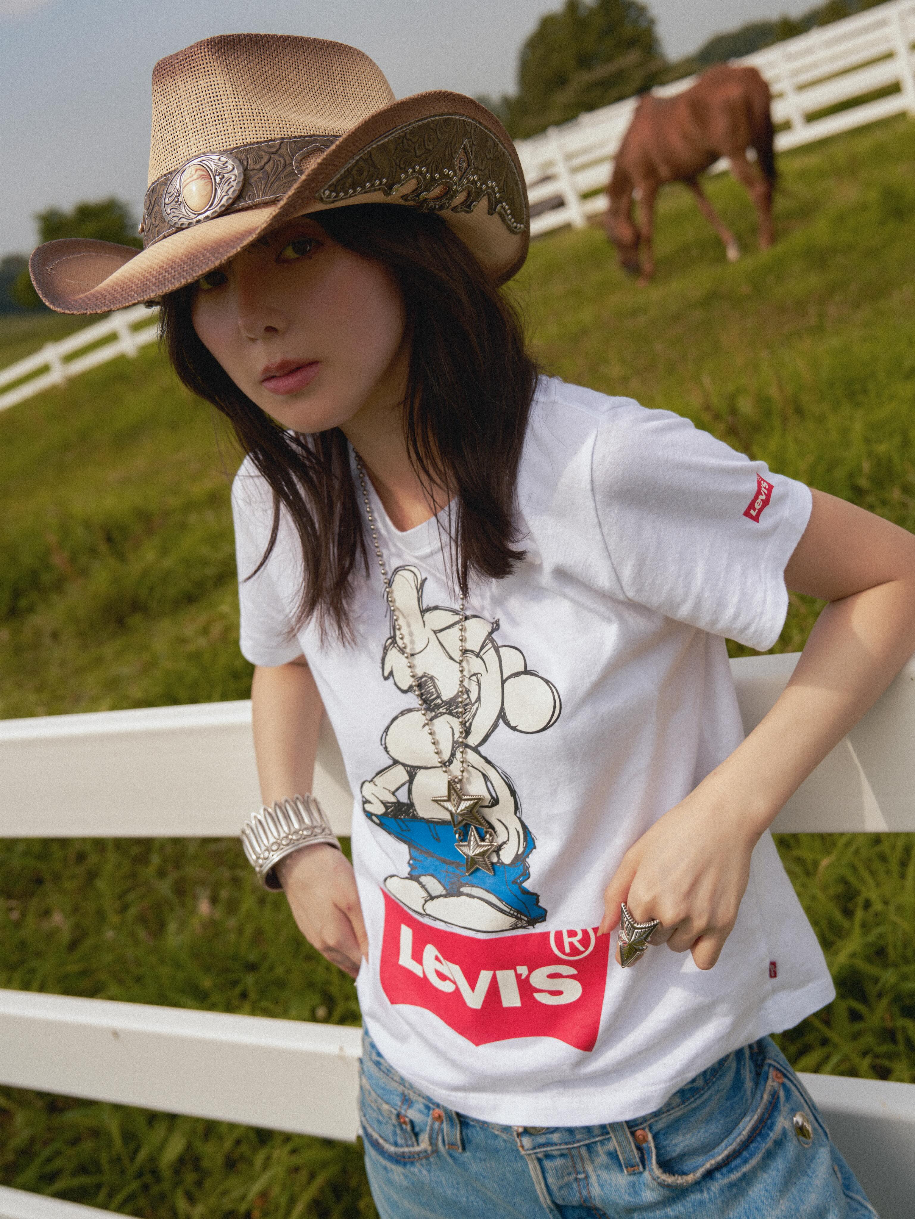 Levi's® Red ​ ​ この春、7年ぶりに再始動したLevi's® Red.​ 再始動、2