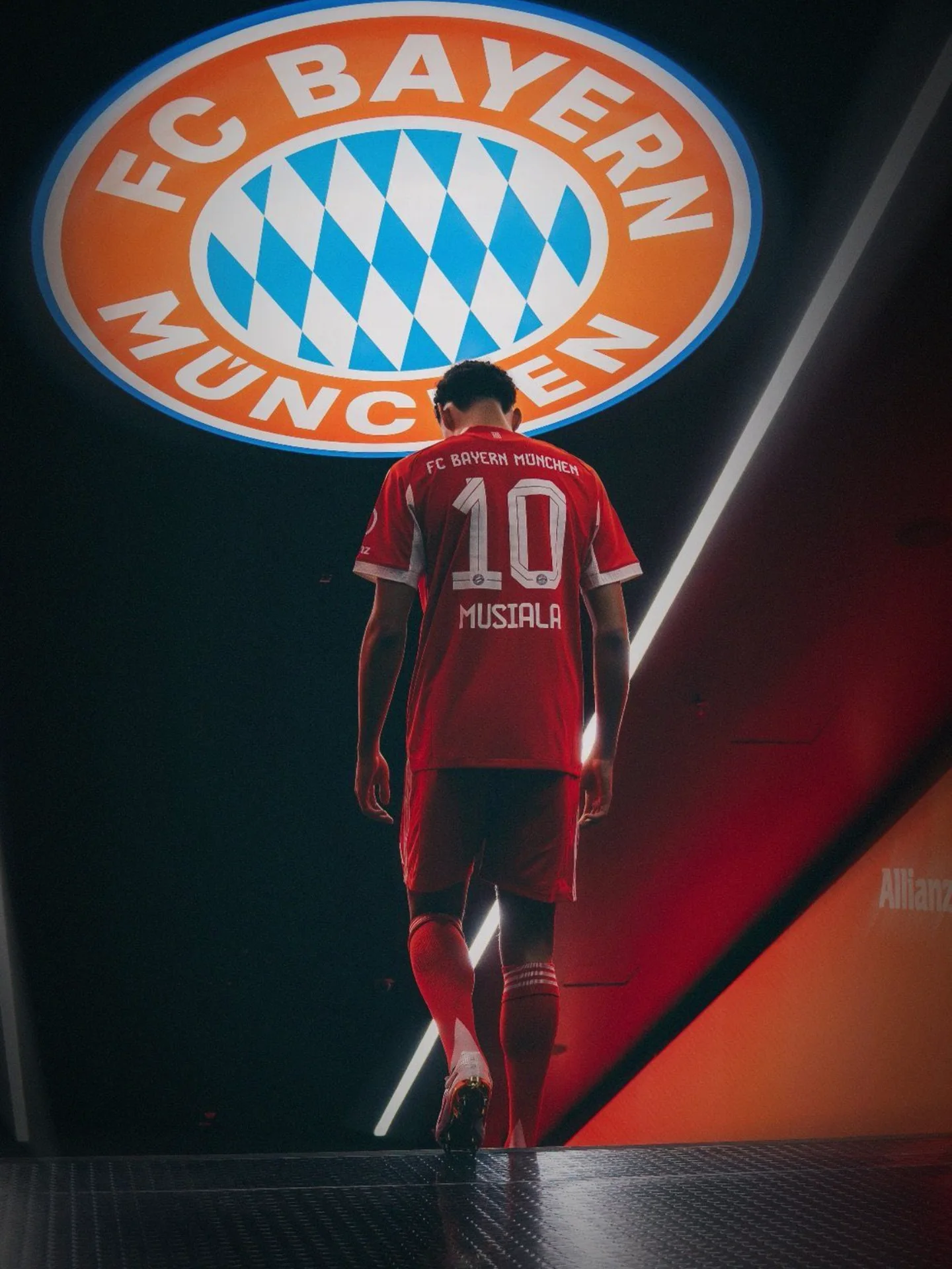 🚨🗣️Jamal Musiala on wearing the number 10 shirt: “It has always