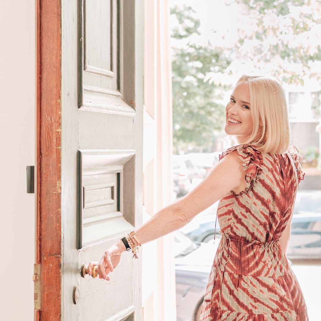 👋🏻 Come on in! As a lifelong... - Julia Rose Interiors | Facebook