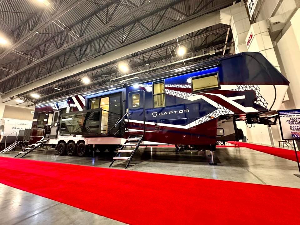 2026 Optimus Prime Freedom Edition Keystone Raptor 444 - RVs & Campers ...