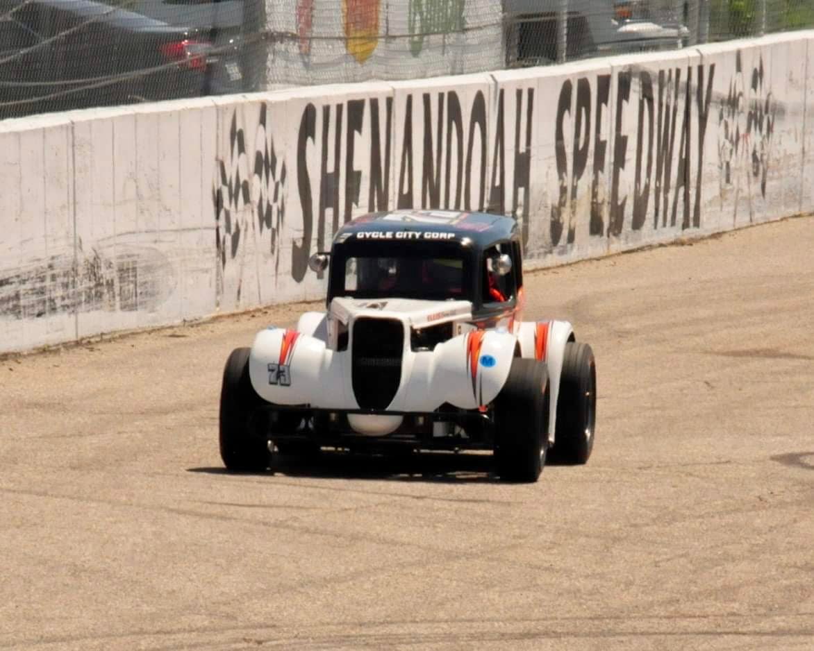 Ellis Racing, LLC