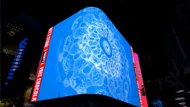 Sound - The CymaScope instrument imprints sound onto pure water ...