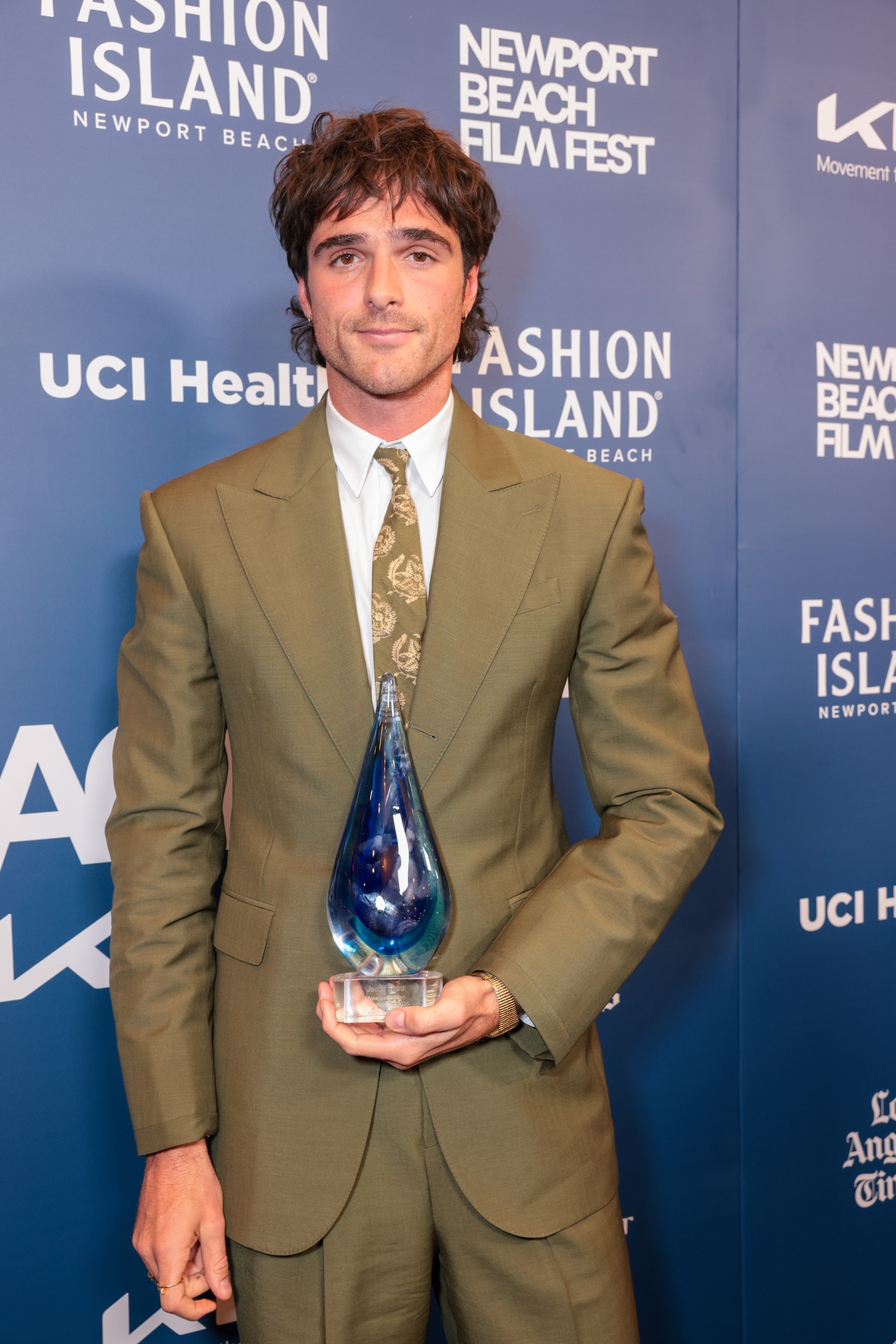 newport beach film festival dress code kicked off with an exciting opening night, first honoring Jacob Elordi with the Maverick Award, and then screening Renée Zellweger's directorial debut short “They,