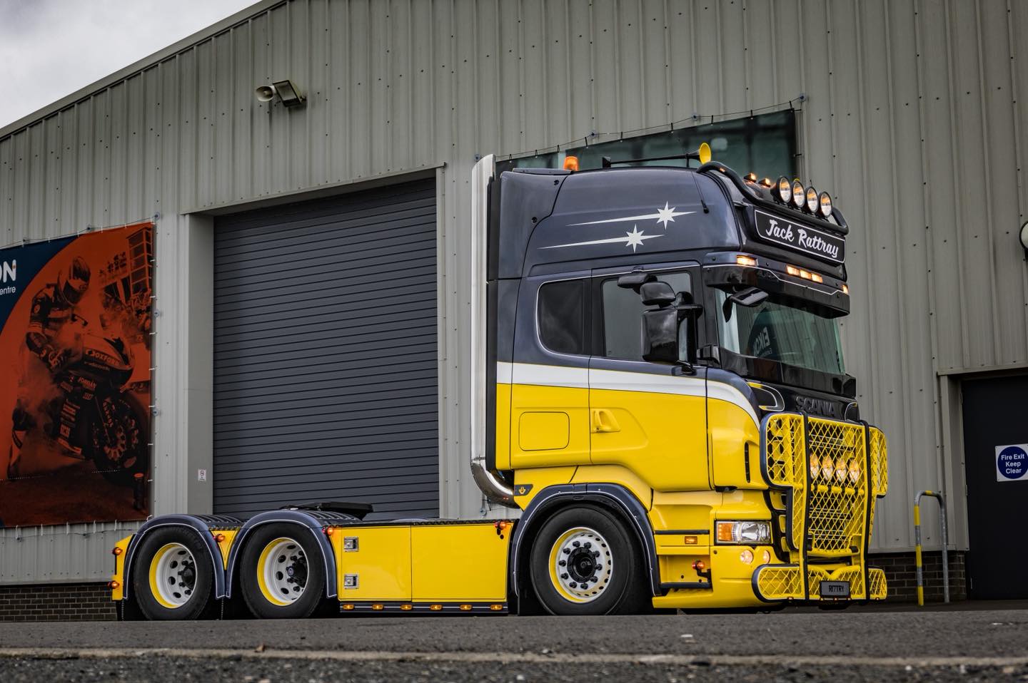Lee Elliott Truck... - Lee Elliott Truck Photography