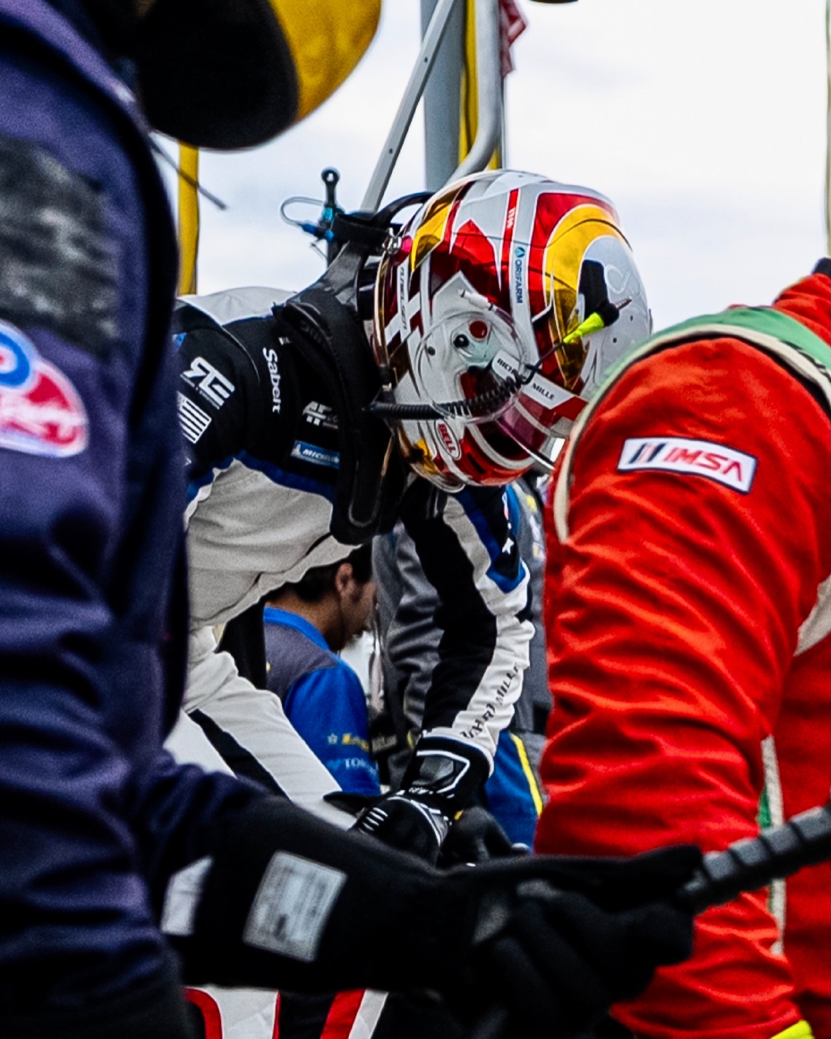 RACING & EMOTION