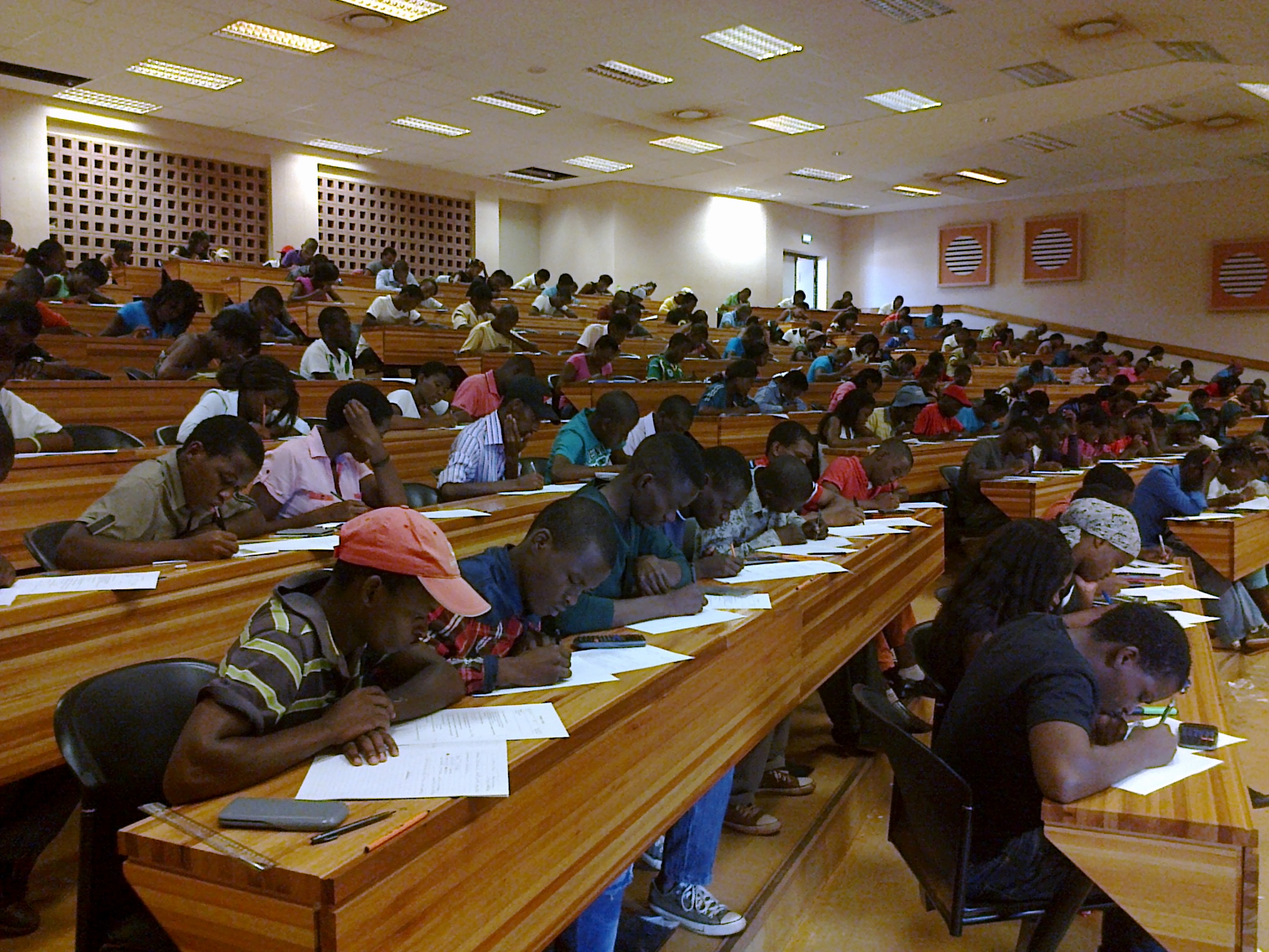 Maths private extra lessons for secondary,college and university students