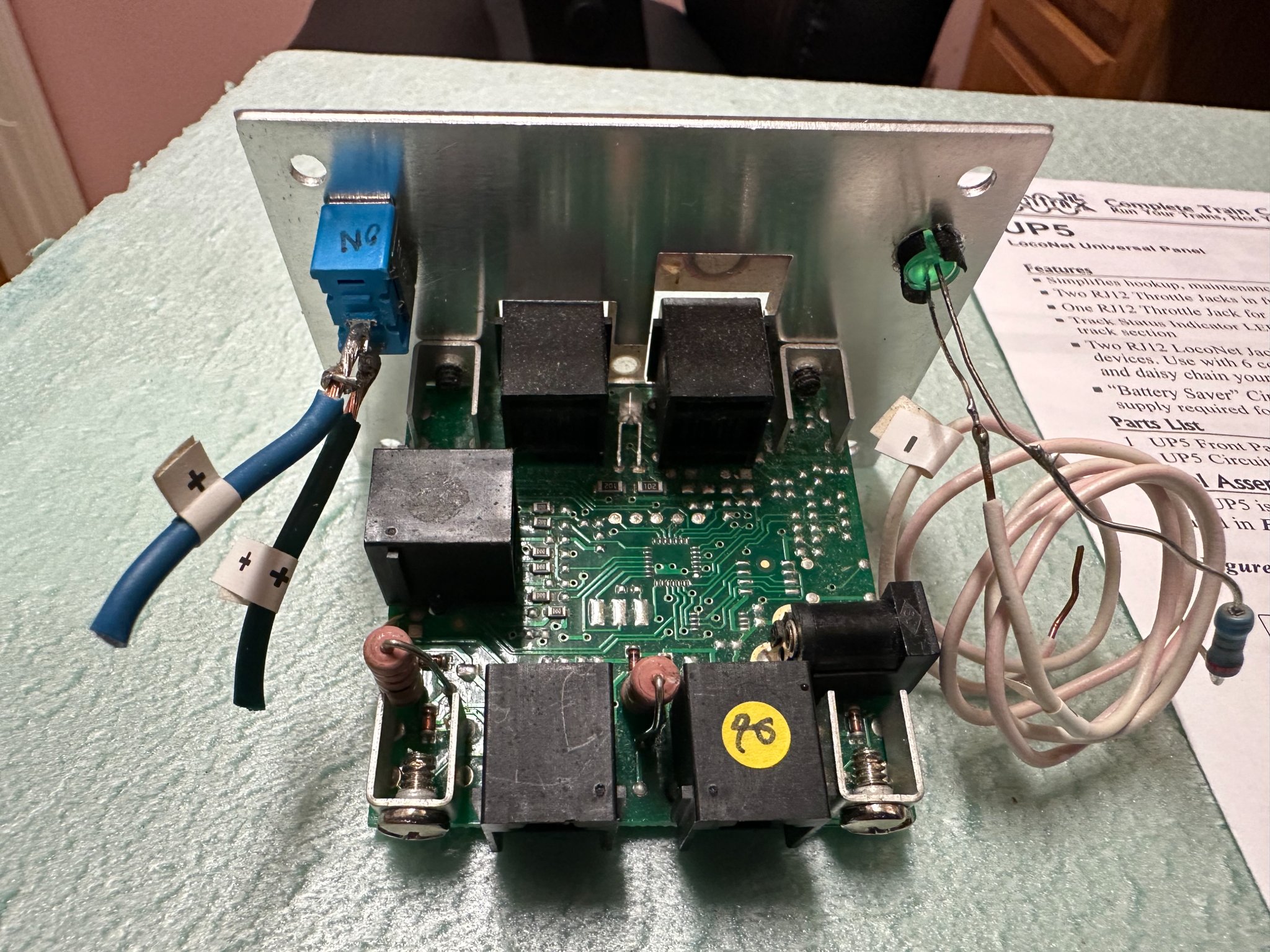 HO Railroad Digitrax UT4/R Throttle and UP5 LocoNet universal Panel ...