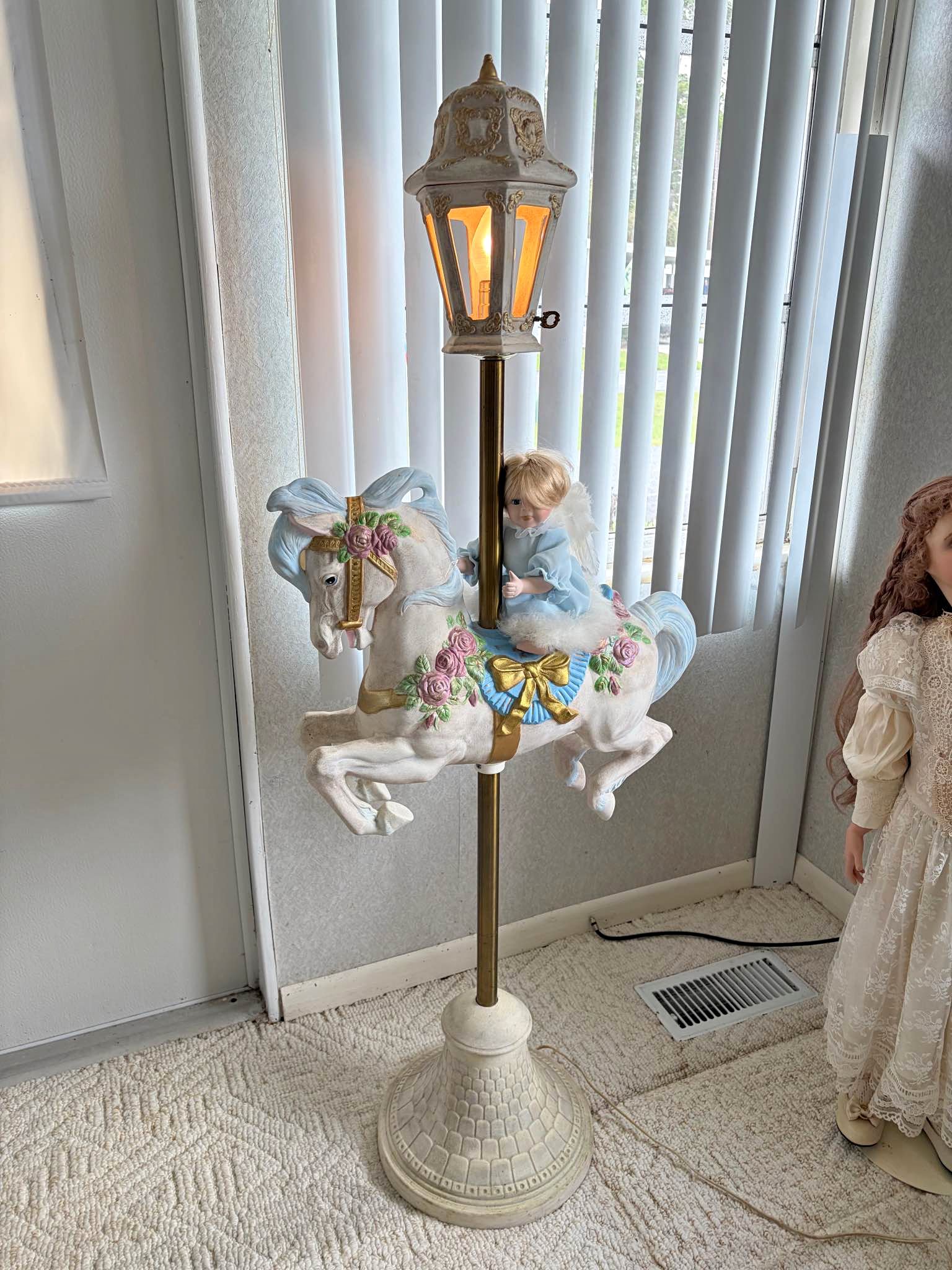 Lite horse carousel approx 4’ tall - Statues & Lawn Ornaments ...