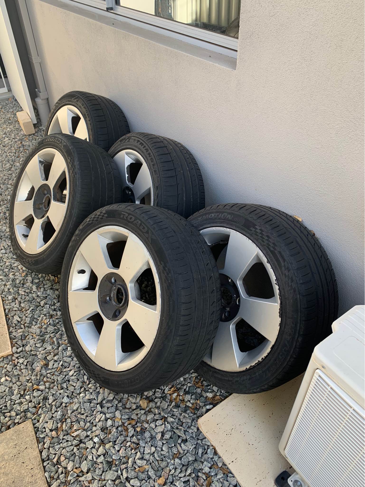 VY Calais HBD Rims and Tyres - Car Wheels, Tires & Parts - Perth ...