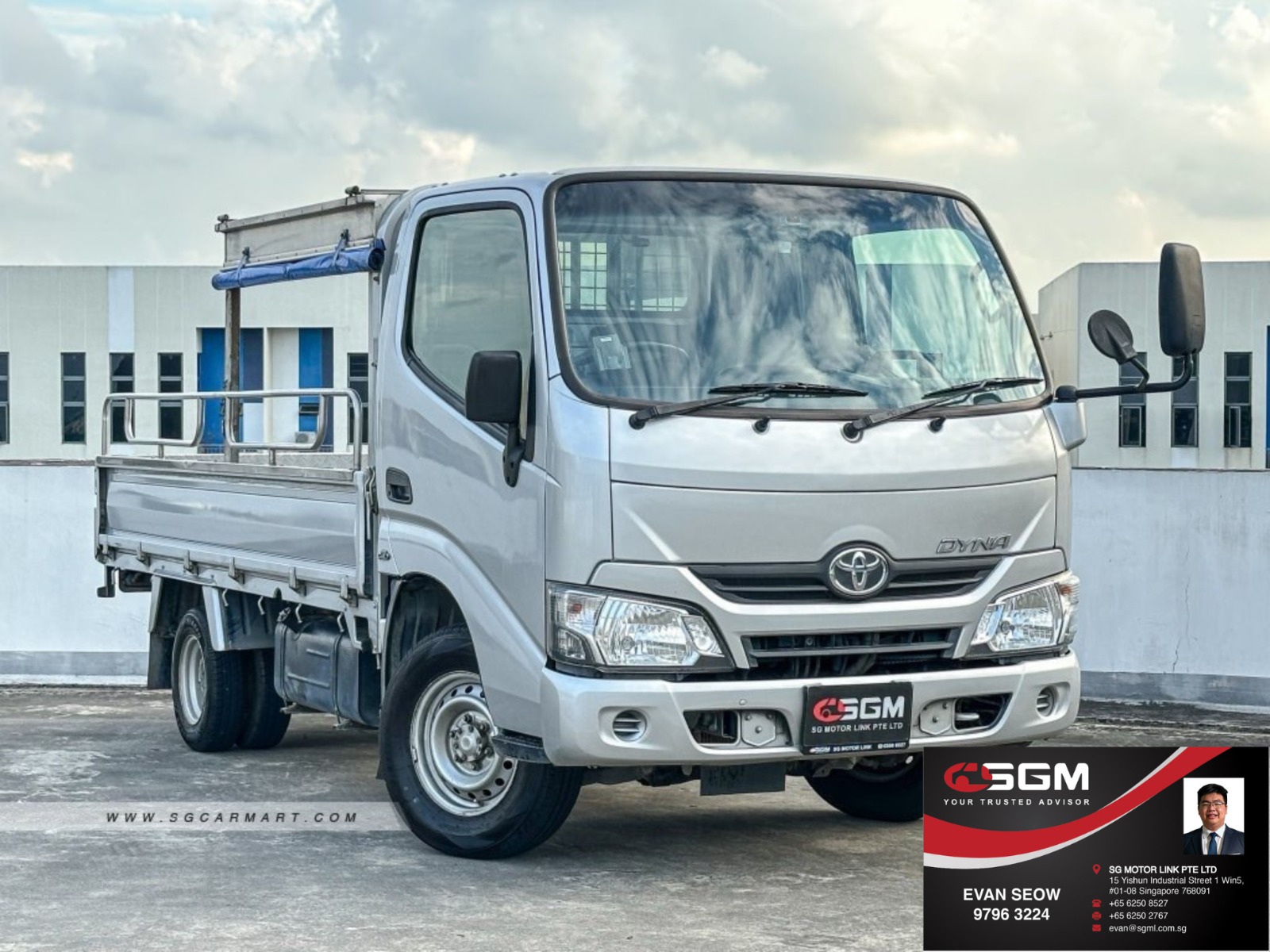 SG - Recently handed over a 2018 Toyota Dyna 3.0M by our salesman Evan ...