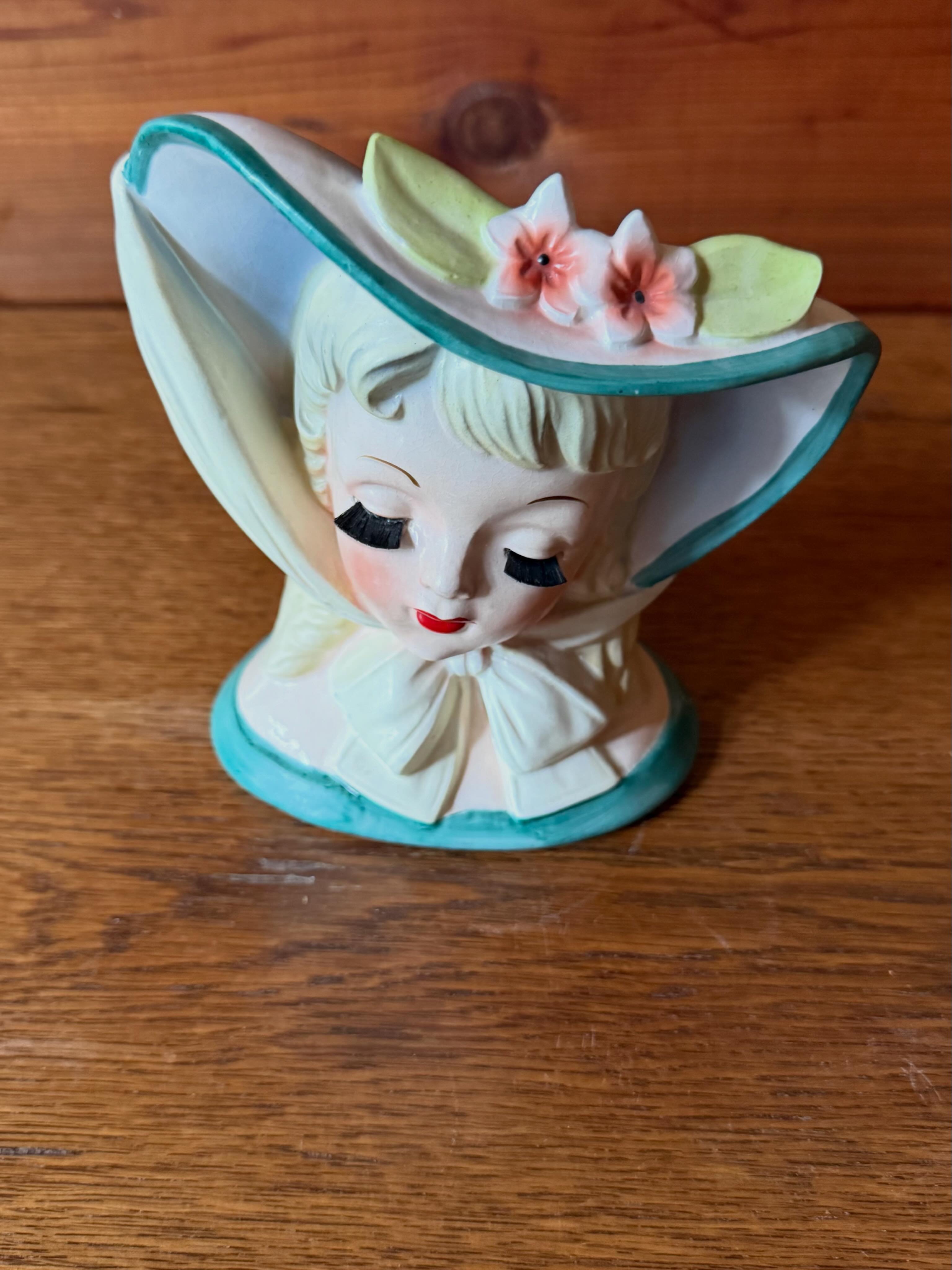SOLD 🩵 FOR SALE! 1959 NAPCO LADY HEAD VASE is STUNNING! Amazing  display picture 1