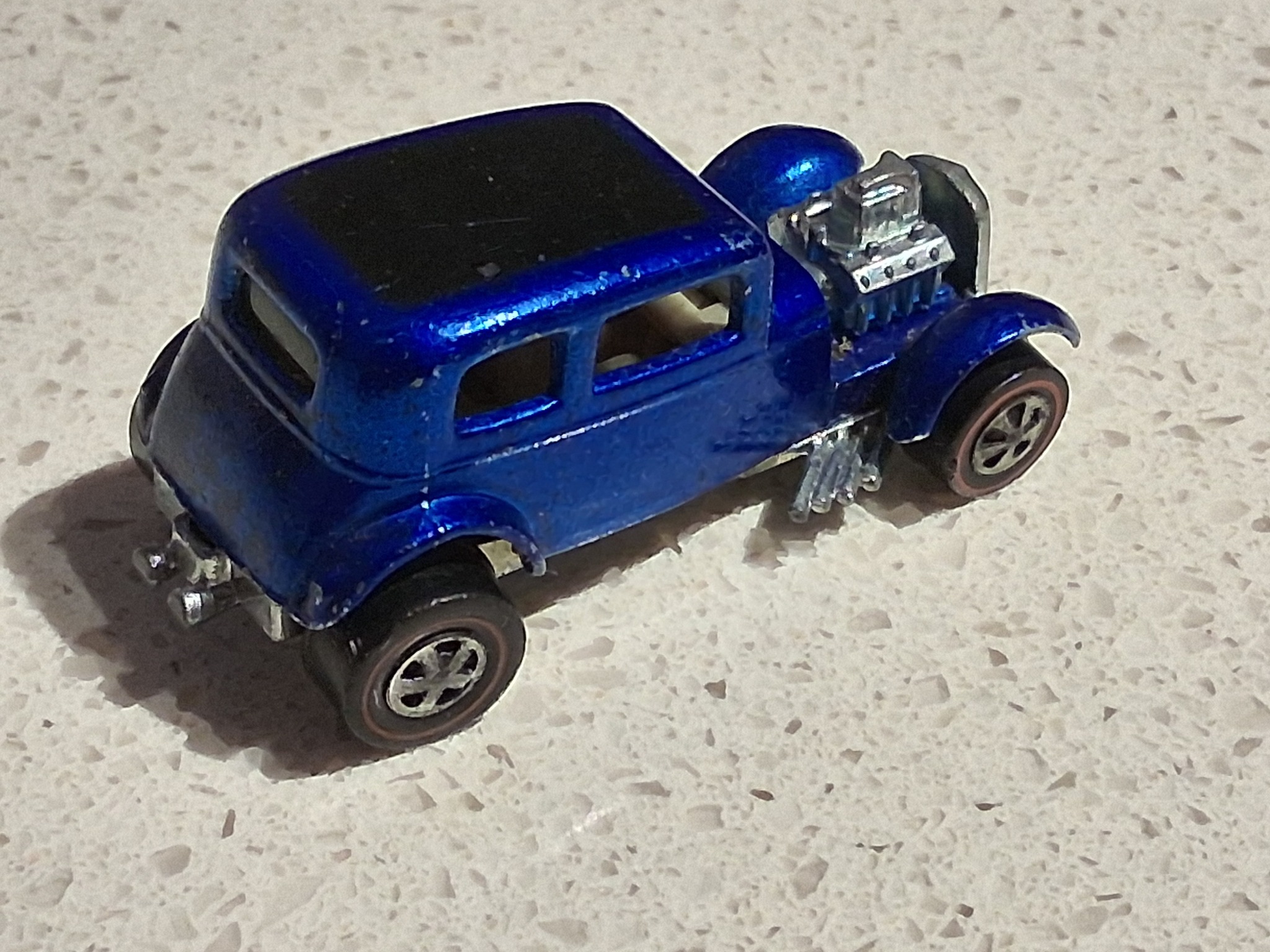 REDLINE HOT WHEELS CLASSIC 32 FORD VICKY 1968 BURNT ORANG E